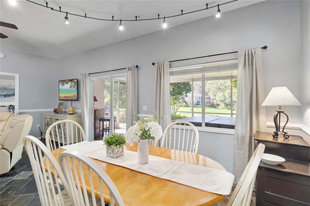 15406 SIR MAXWELL COURT