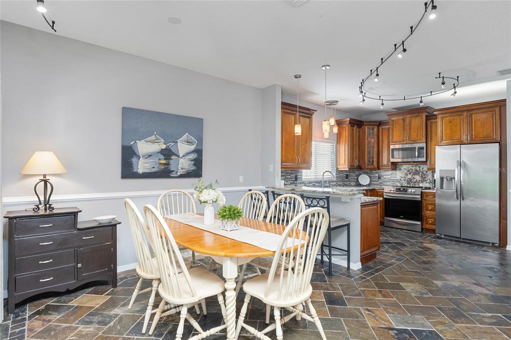 15406 SIR MAXWELL COURT