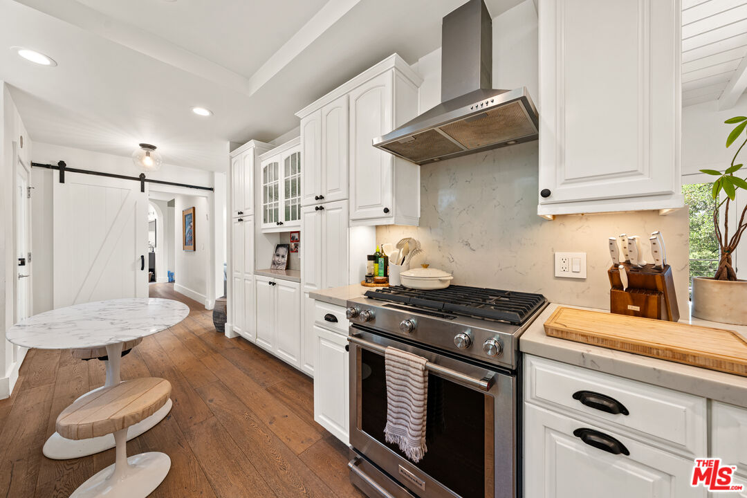 13513 Cheltenham Dr