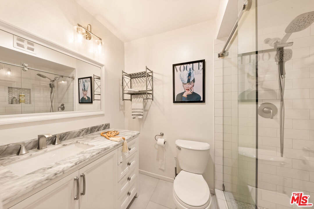 6425 Green Valley Cir Unit: 302