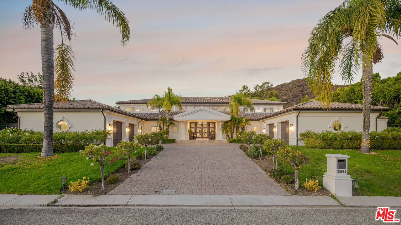 25043 Abercrombie Ln