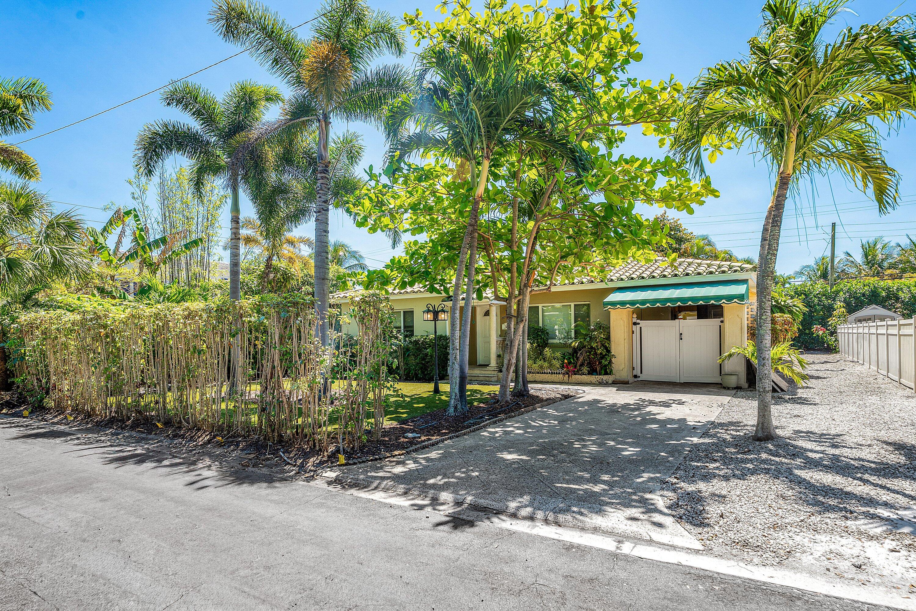 310 Russlyn Drive