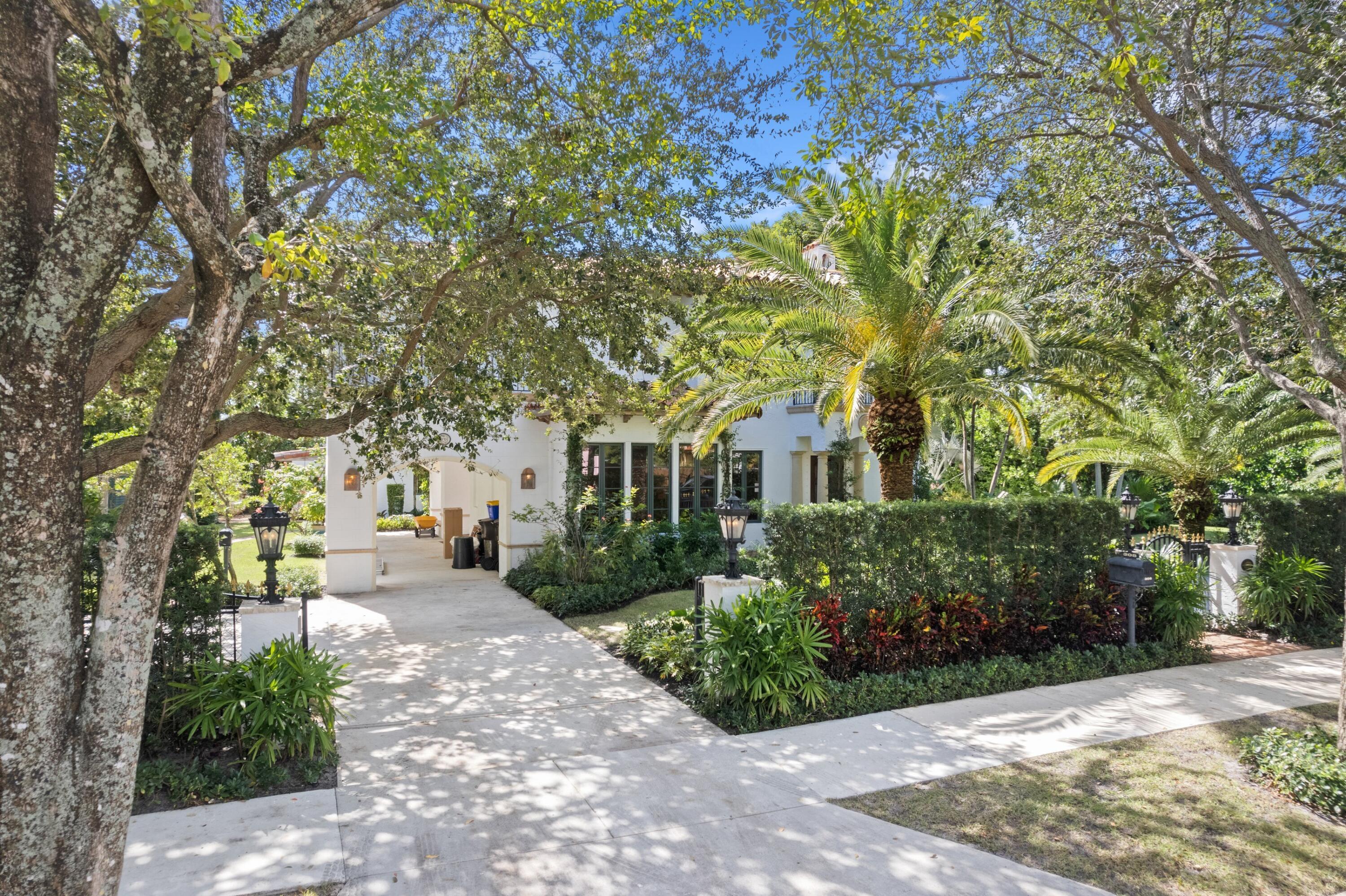 308 BARCELONA Road