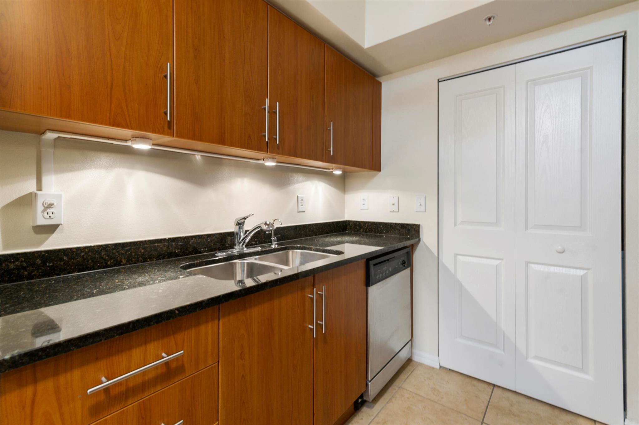 600 S Dixie Highway 325