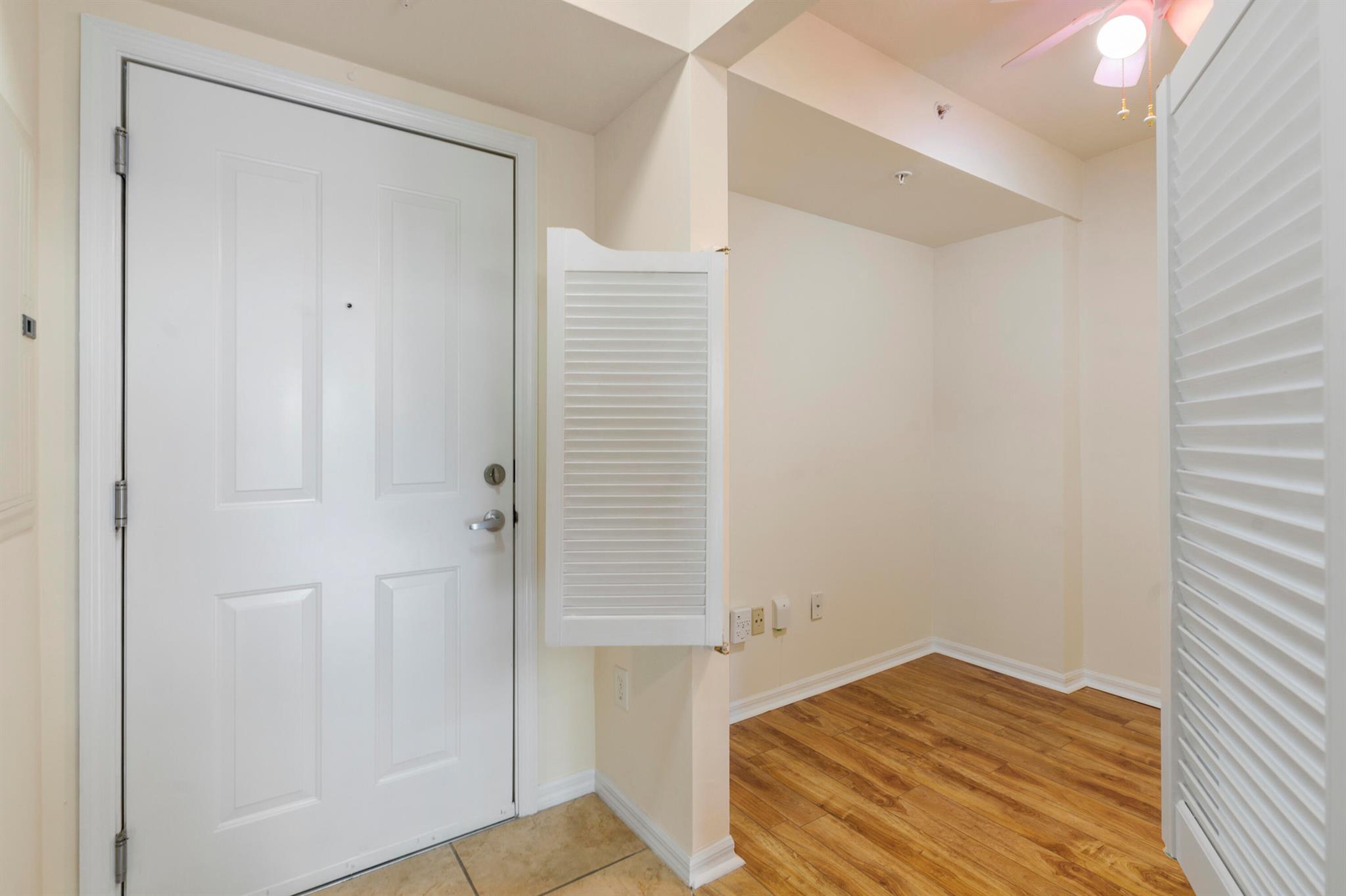 600 S Dixie Highway 325