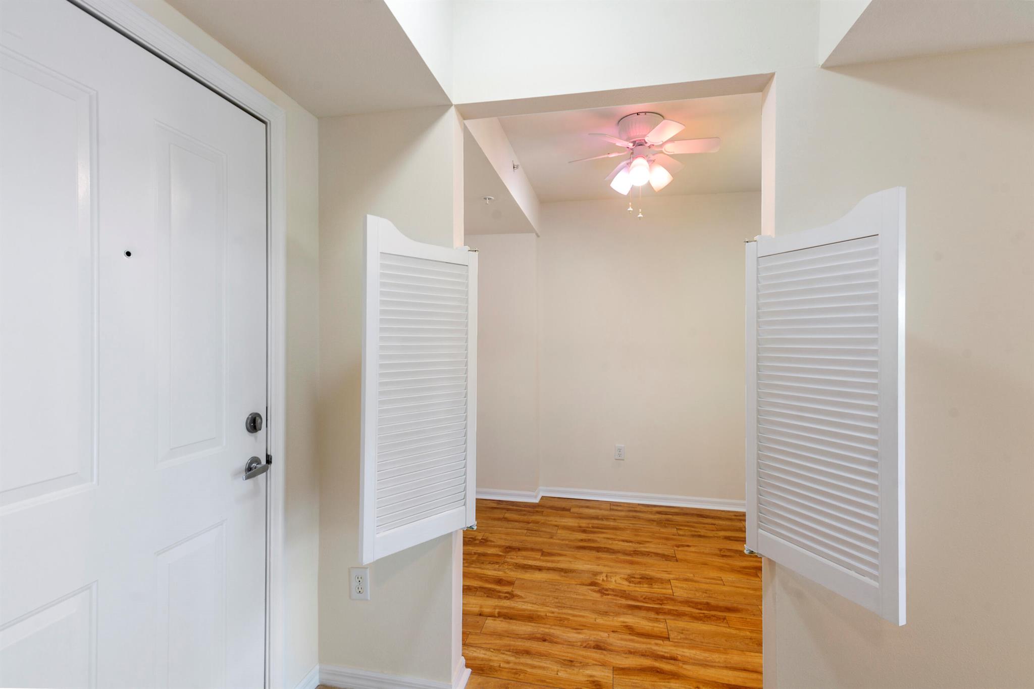 600 S Dixie Highway 325