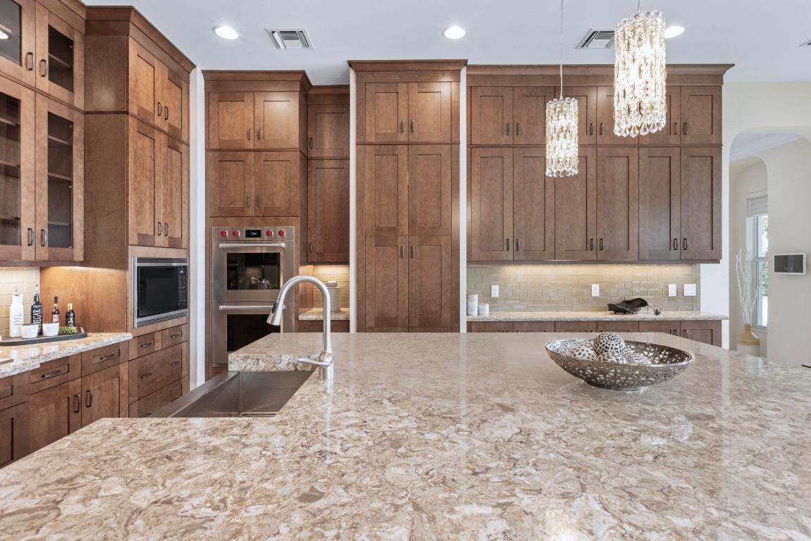 3050 NW Radcliffe Way