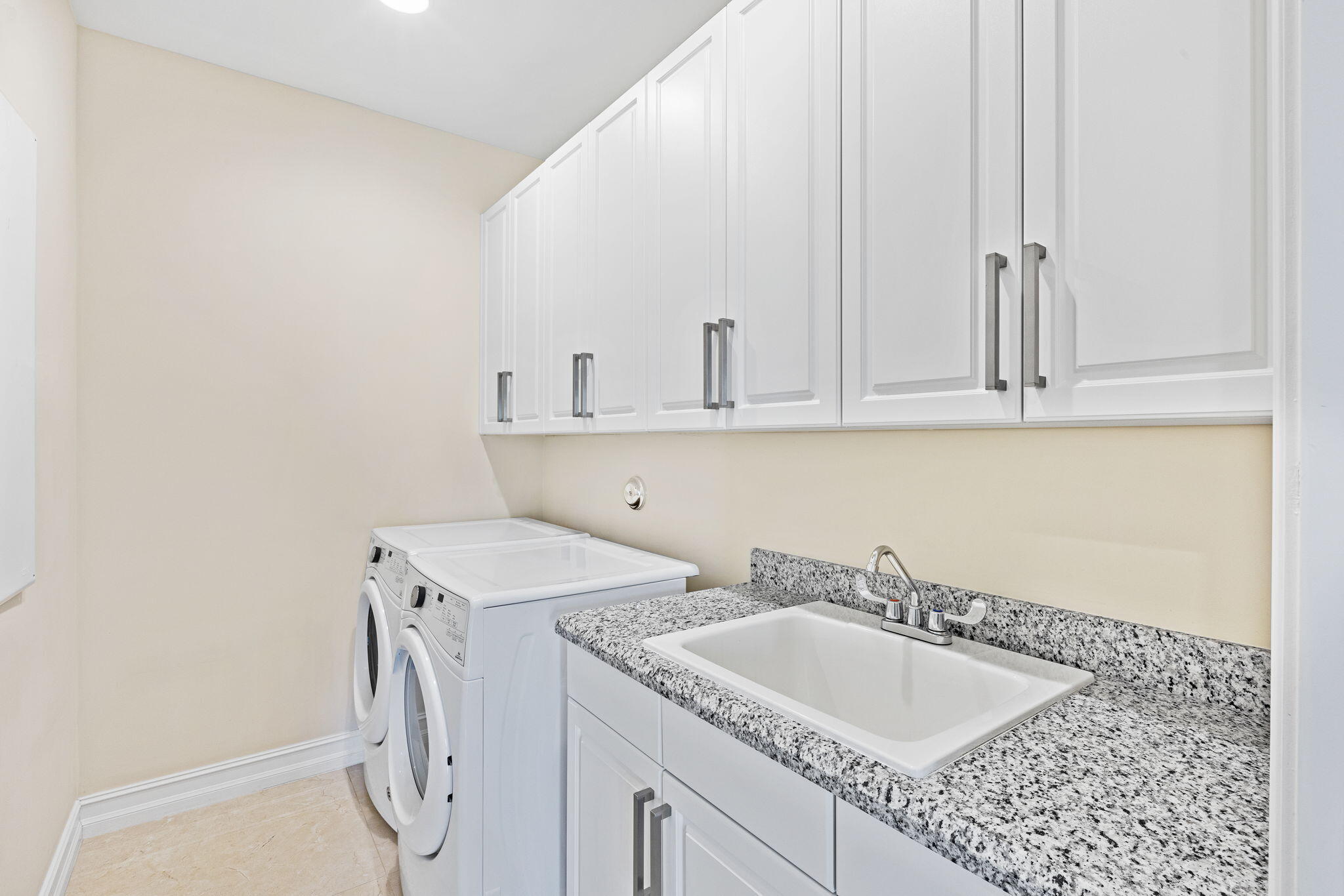 3050 NW Radcliffe Way