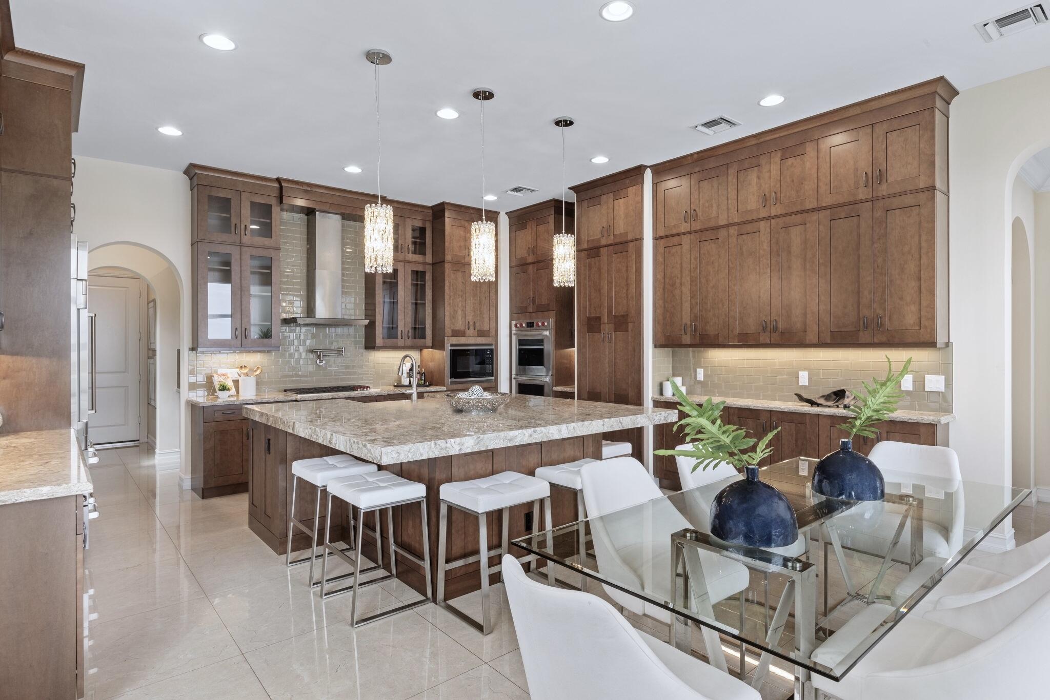 3050 NW Radcliffe Way