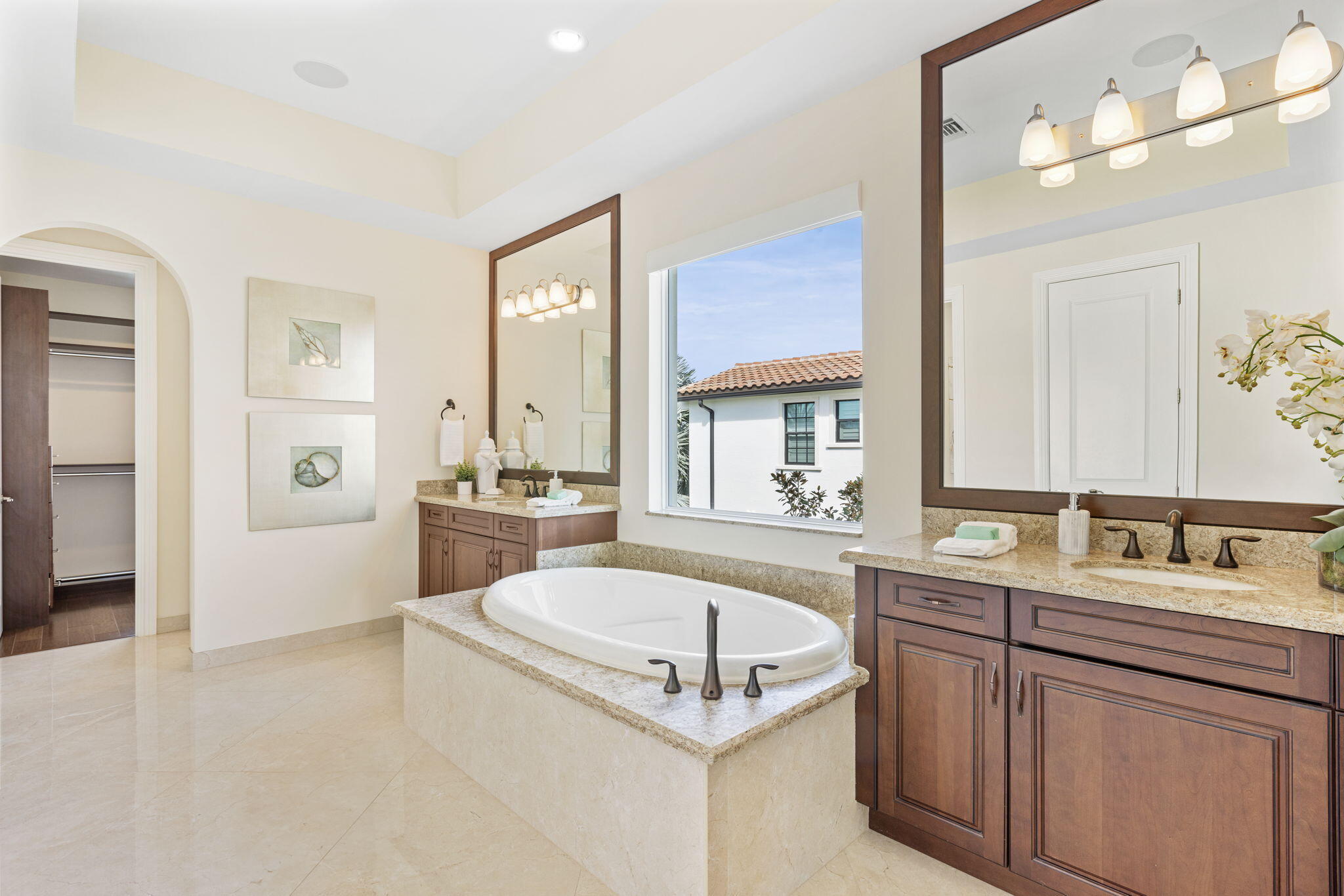 3050 NW Radcliffe Way