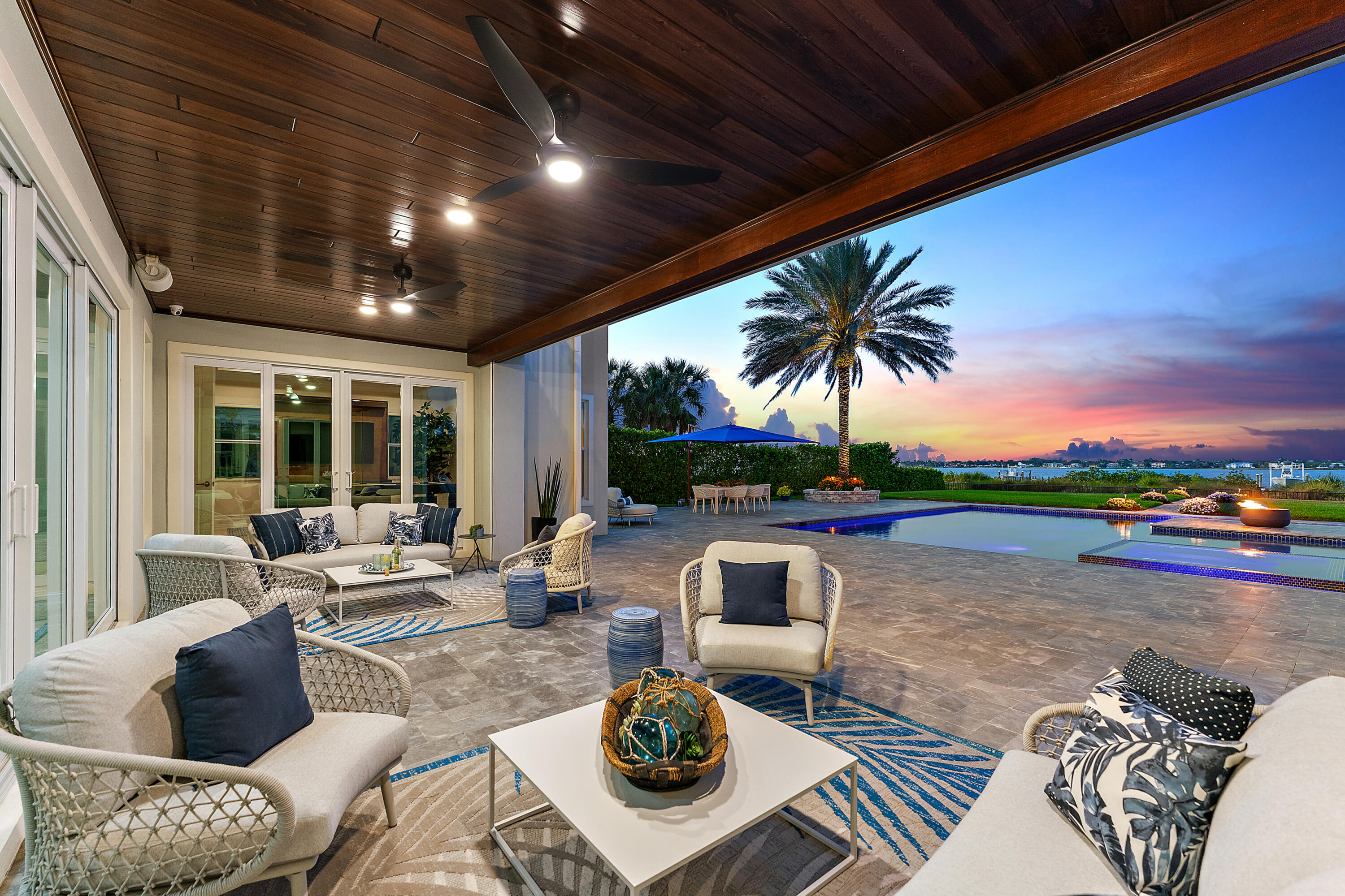 3050 NW Radcliffe Way