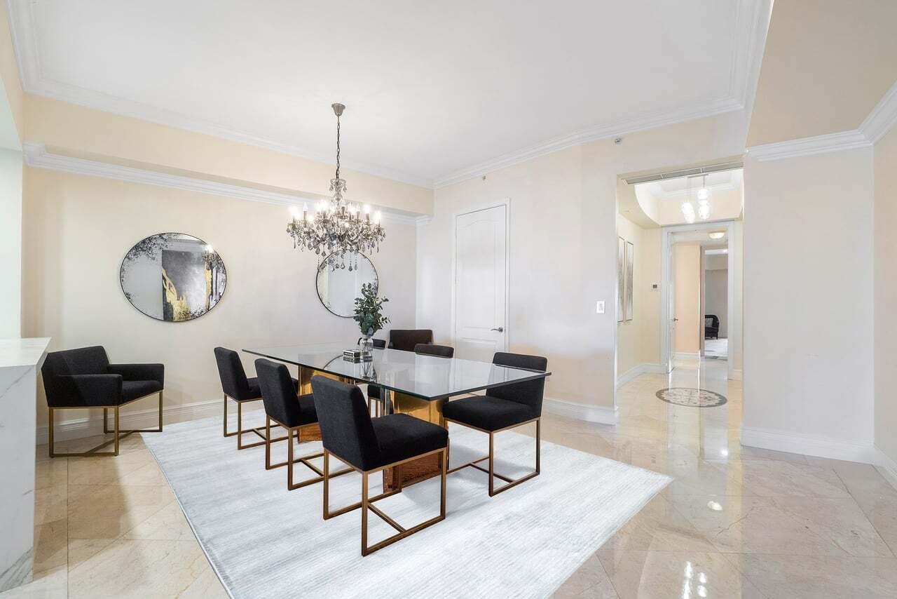 201 S Narcissus Avenue 605