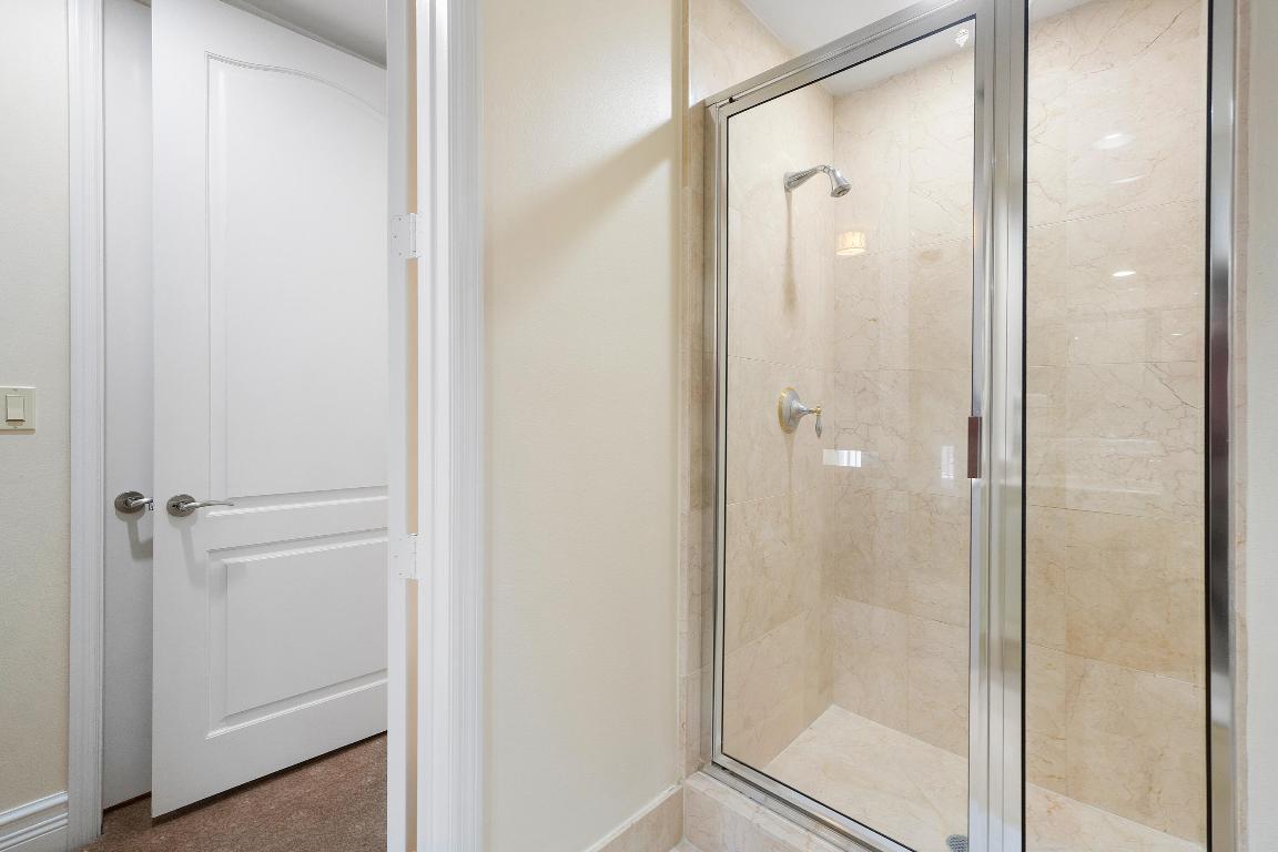 201 S Narcissus Avenue 605