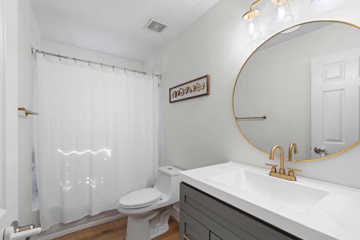 2970 SE Lexington Lakes Drive 2970