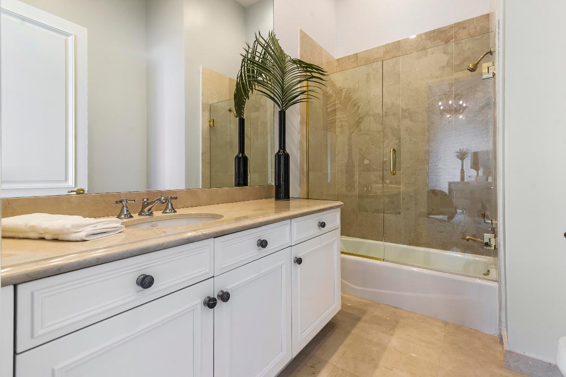 3000 S Ocean Boulevard Ph-4