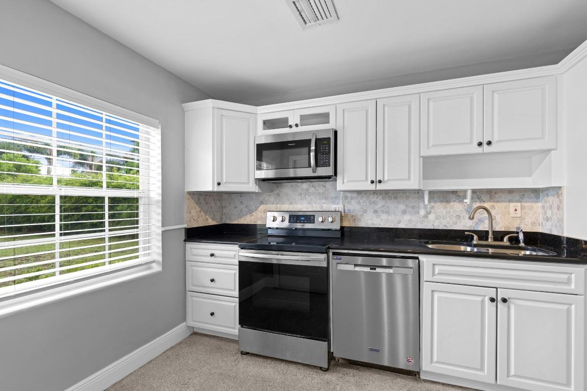 259 Bloomfield Drive