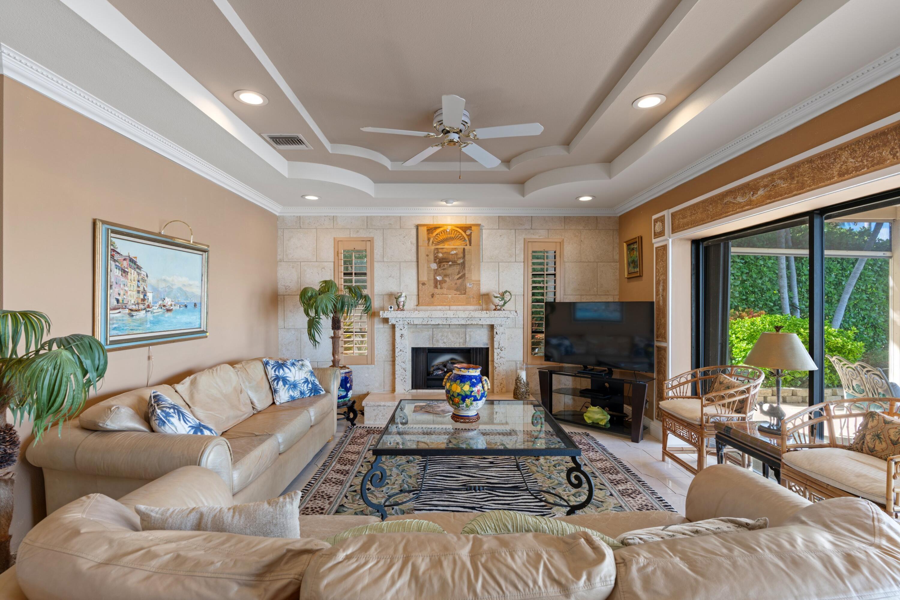 1010 Pine Point Road