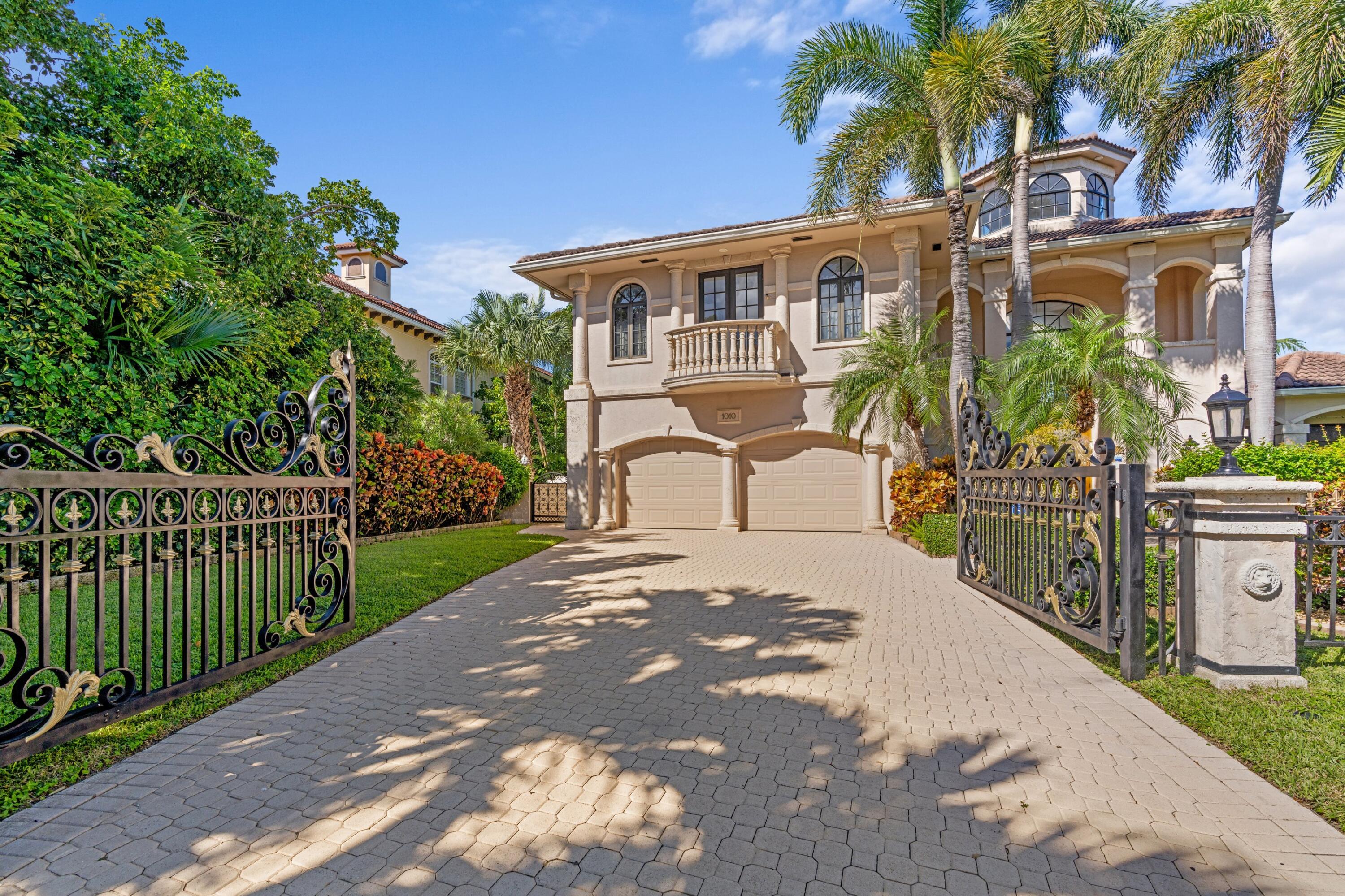 1010 Pine Point Road