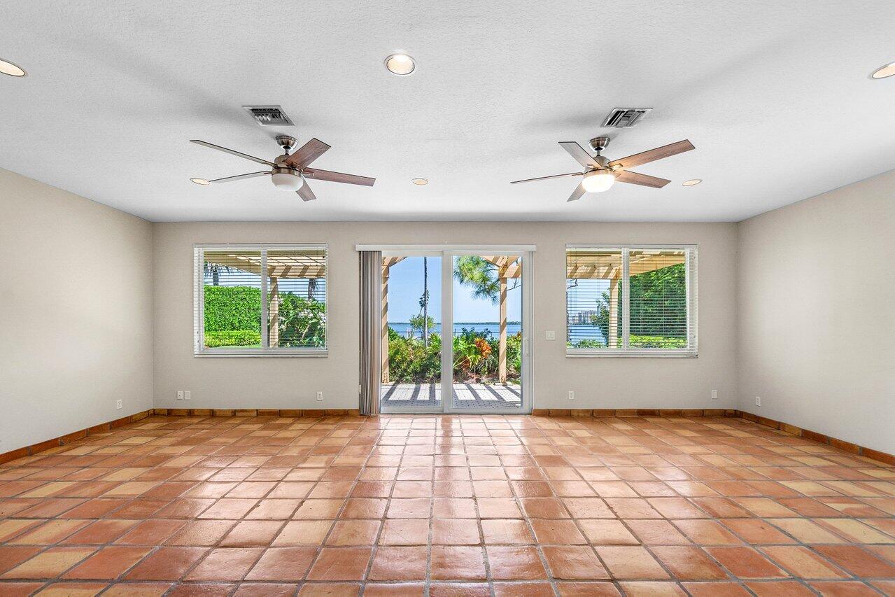 1031 Pine Point Road