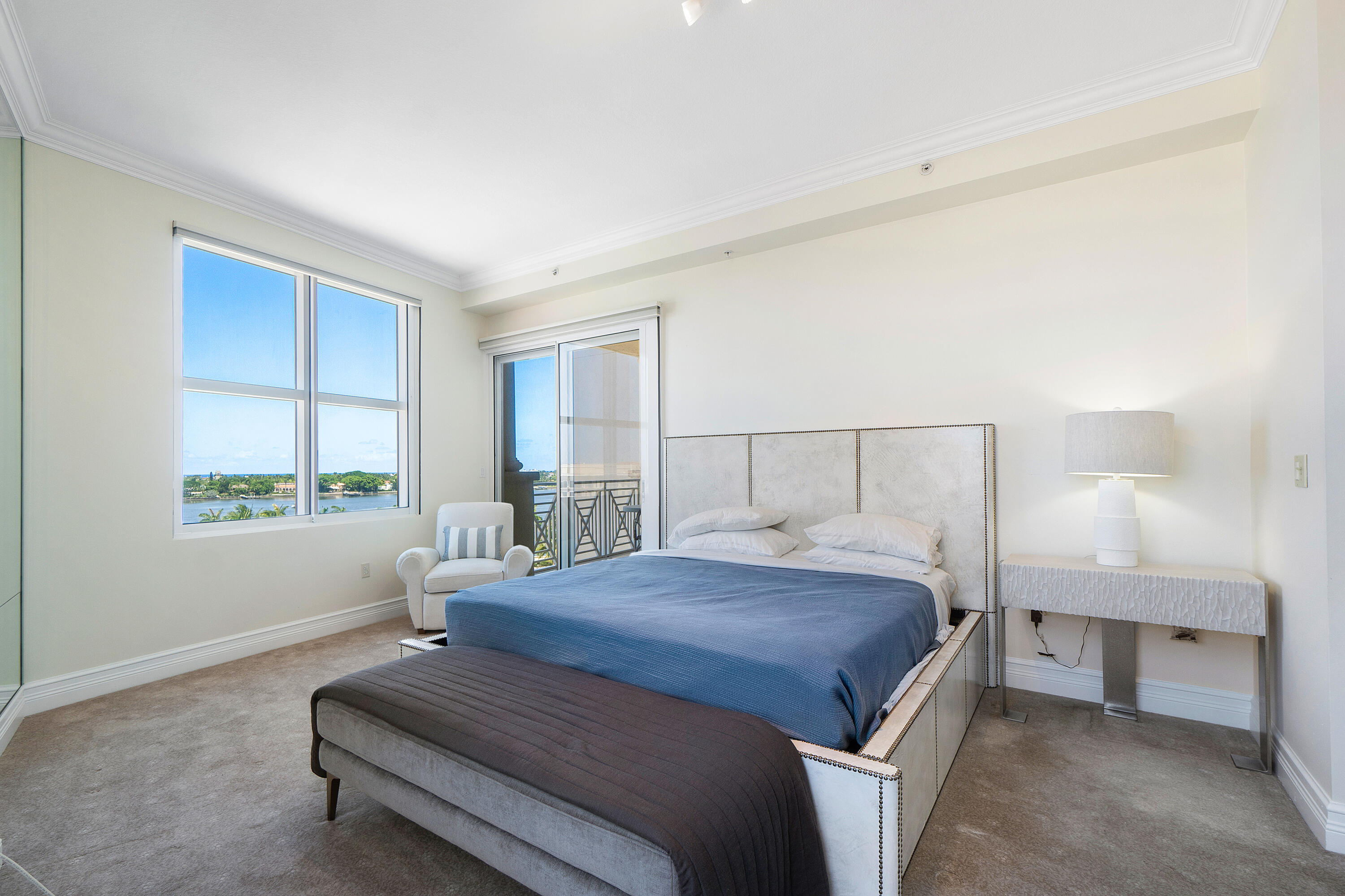 201 S Narcissus Avenue 605