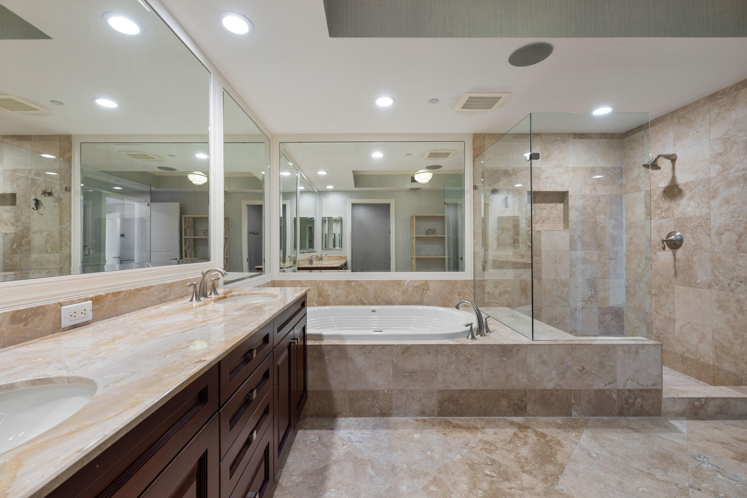 5050 N Ocean Drive 1502