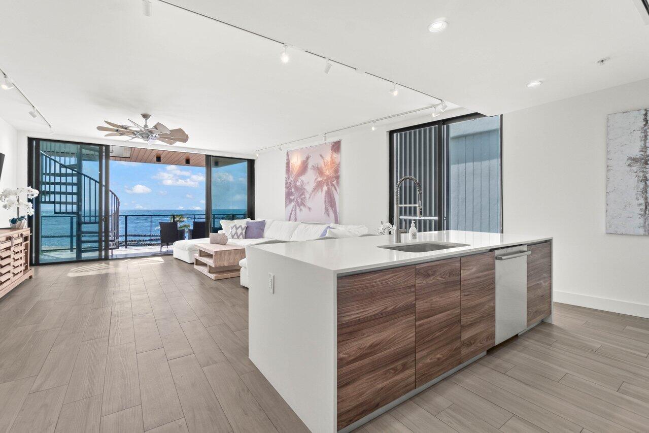 106 Inlet Way 304