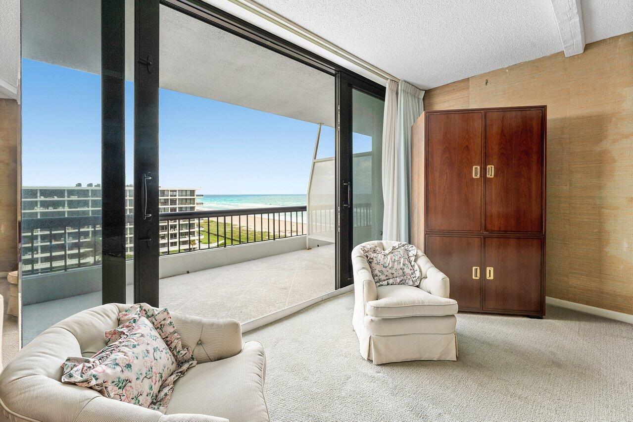 2660 S Ocean Boulevard 703s, Palm Beach Unit: 703s