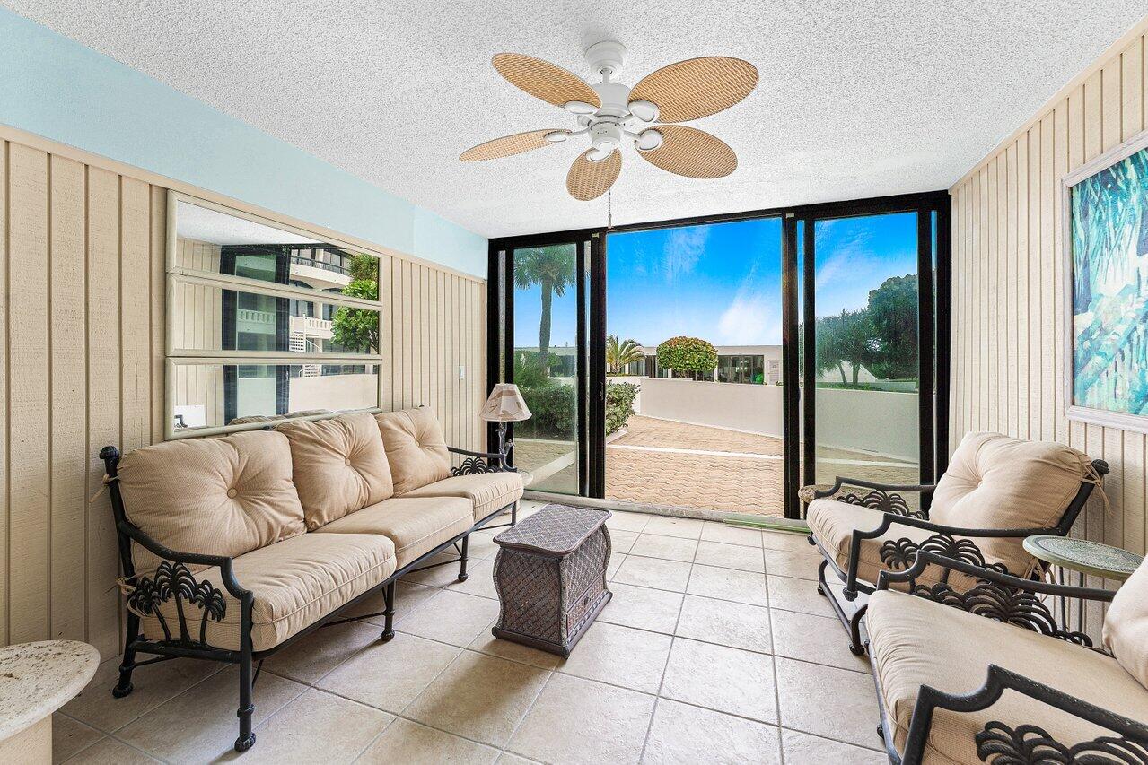 2660 S Ocean Boulevard 703s, Palm Beach Unit: 703s