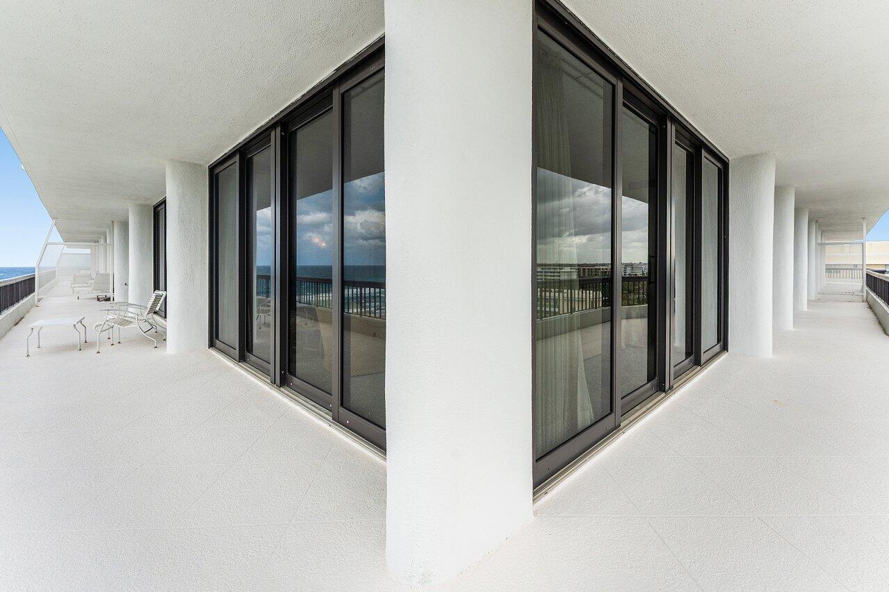 2660 S Ocean Boulevard 703s, Palm Beach Unit: 703s