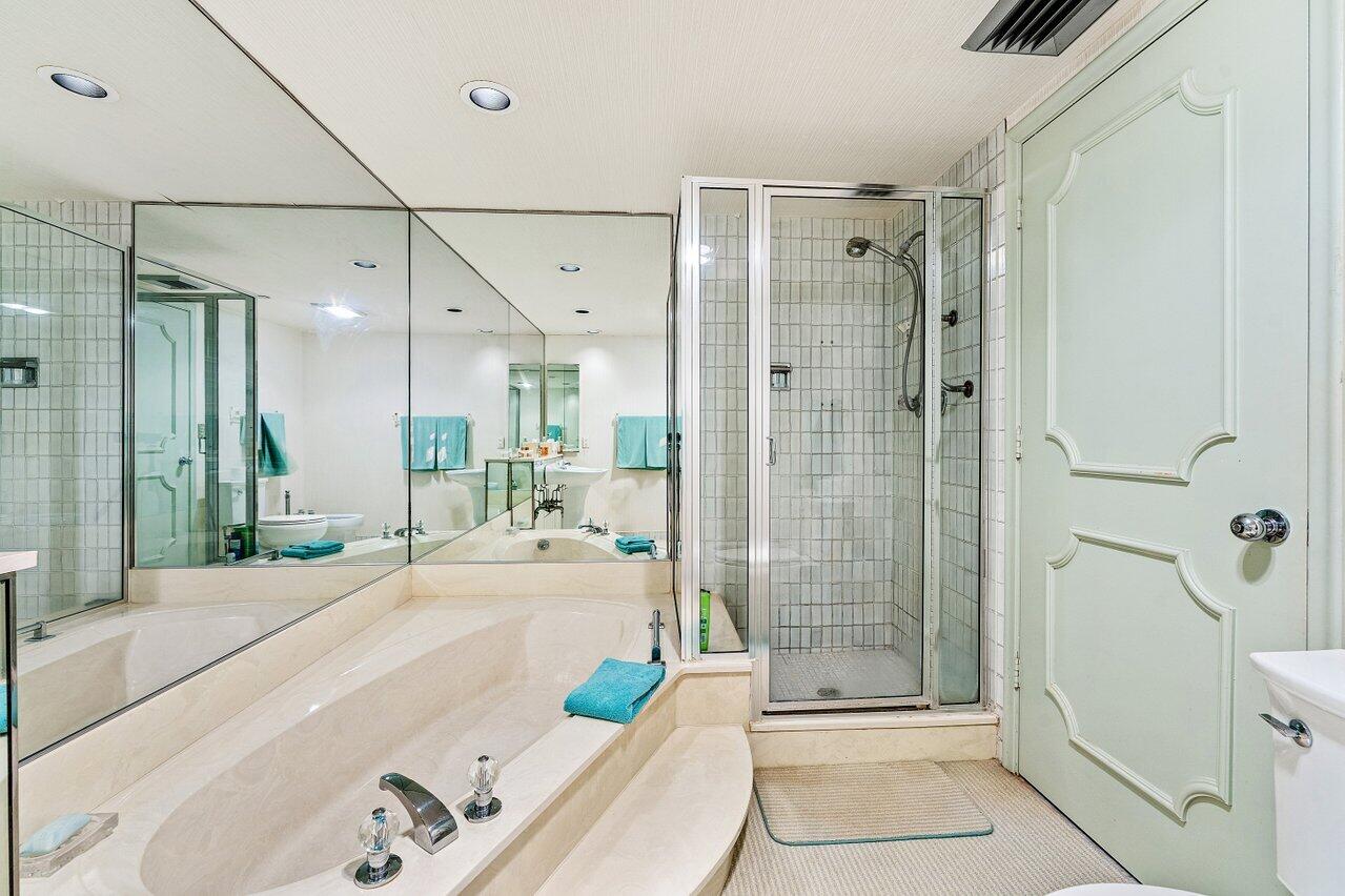 2660 S Ocean Boulevard 703s, Palm Beach Unit: 703s