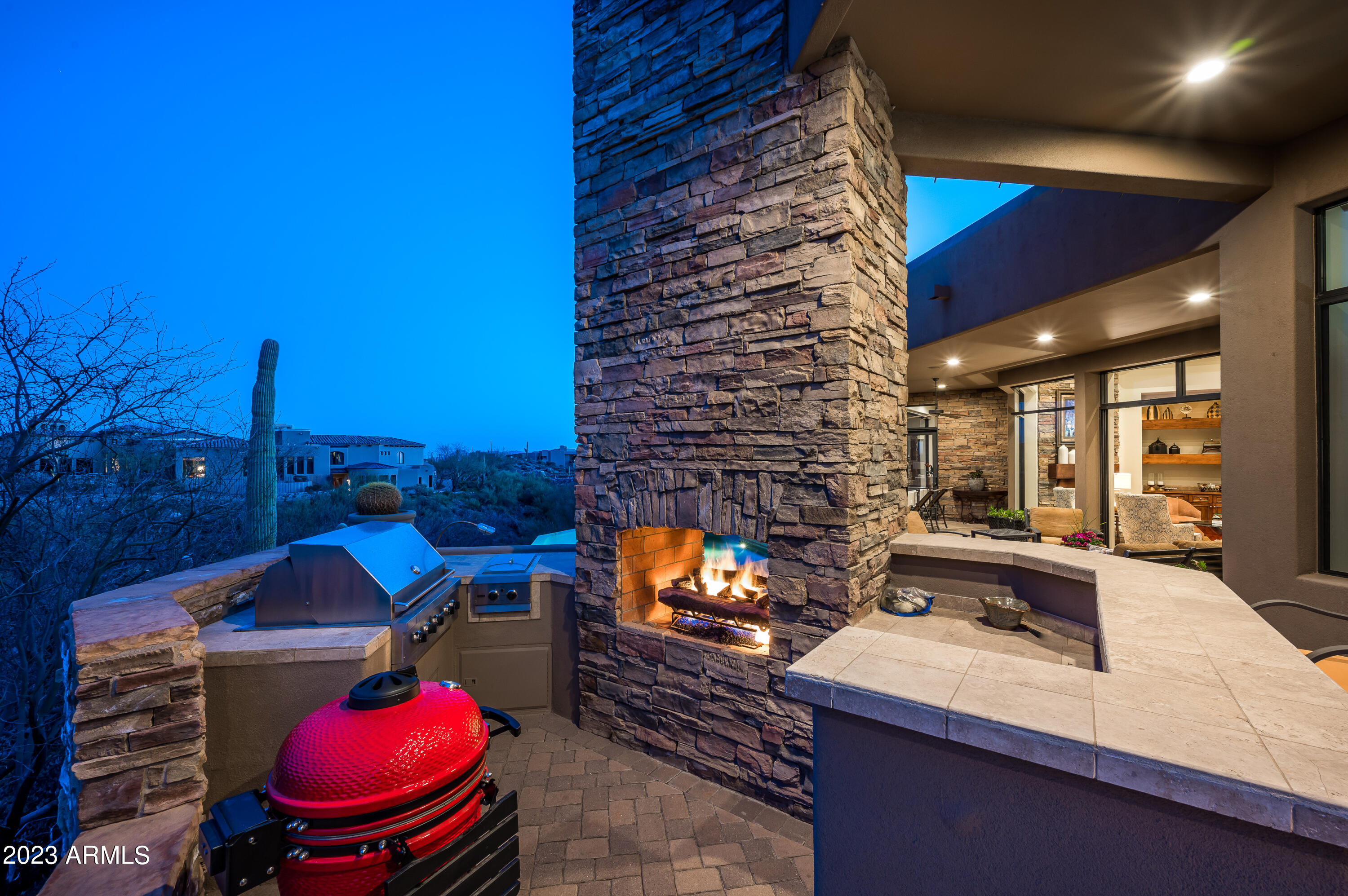 41591 N SAGUARO FOREST Drive