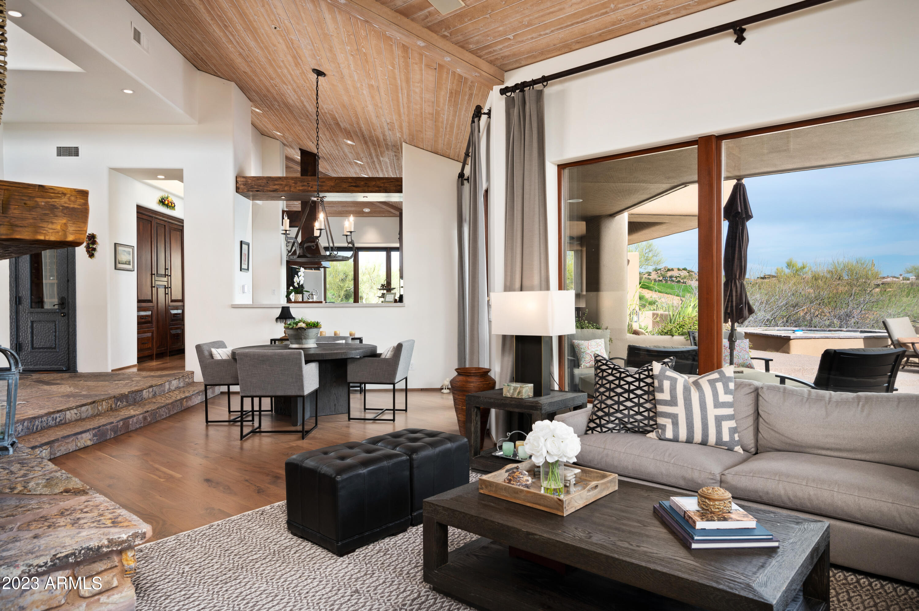 10641 E TAMARISK Way