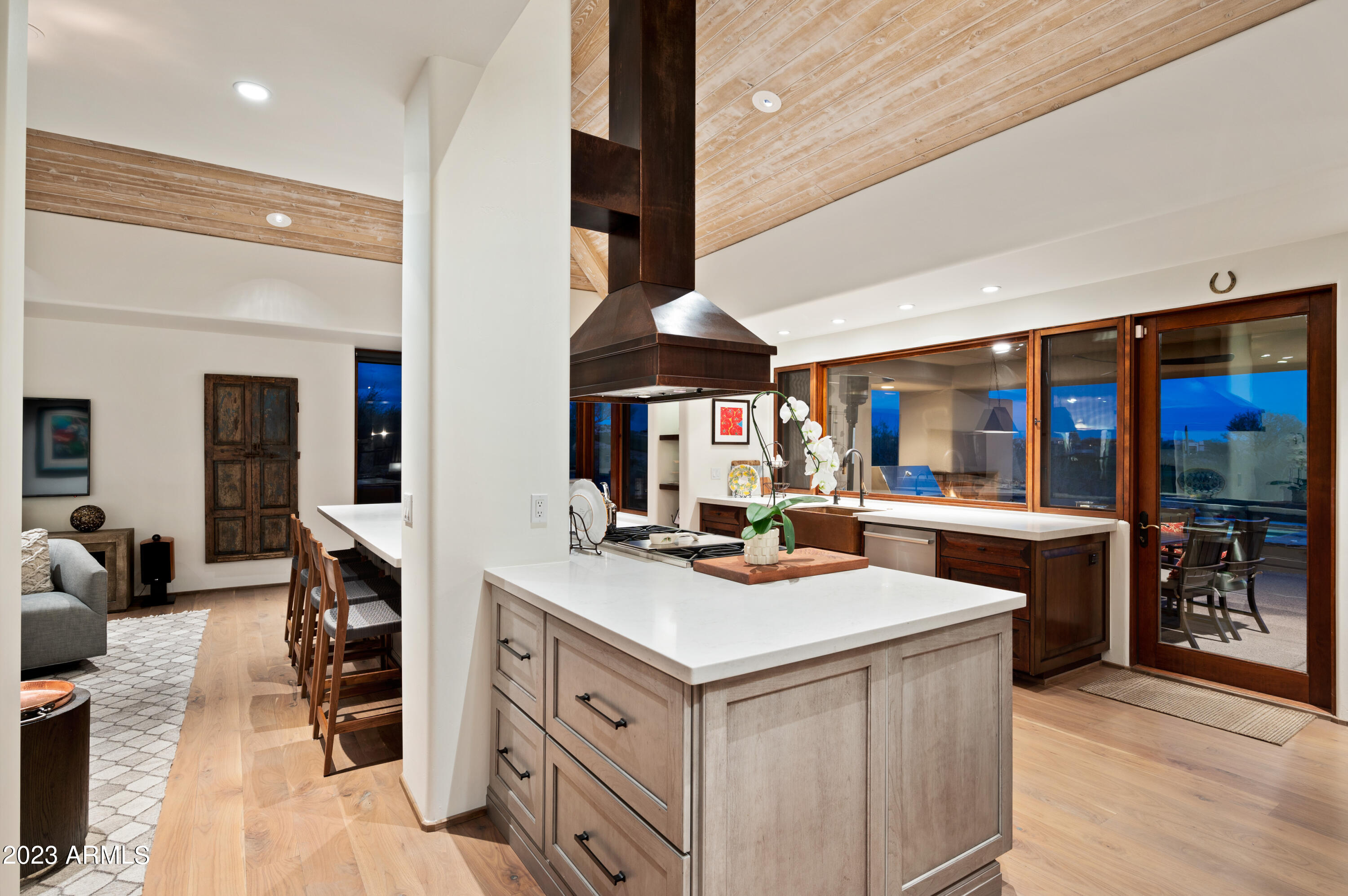 10641 E TAMARISK Way