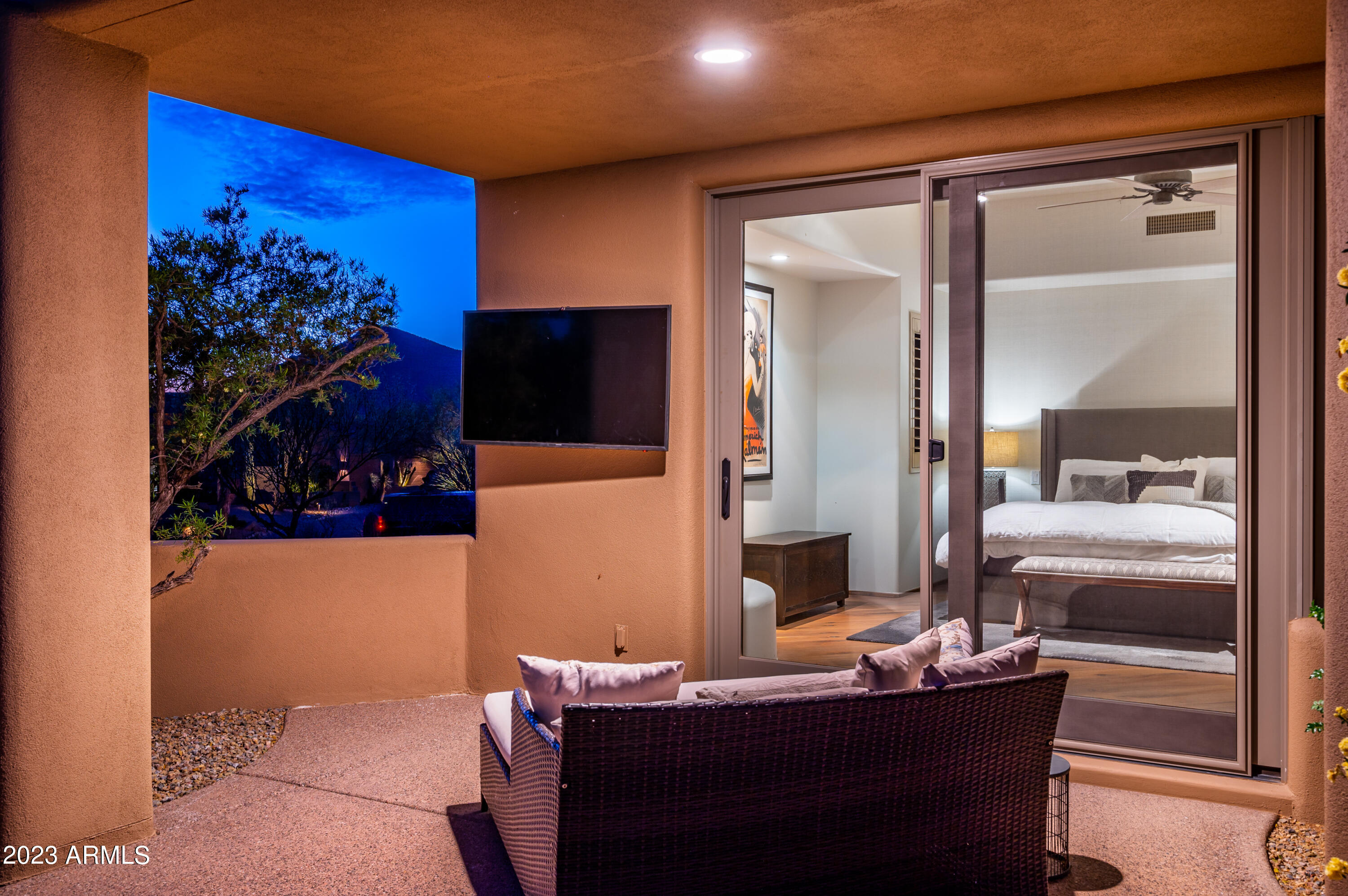 10641 E TAMARISK Way