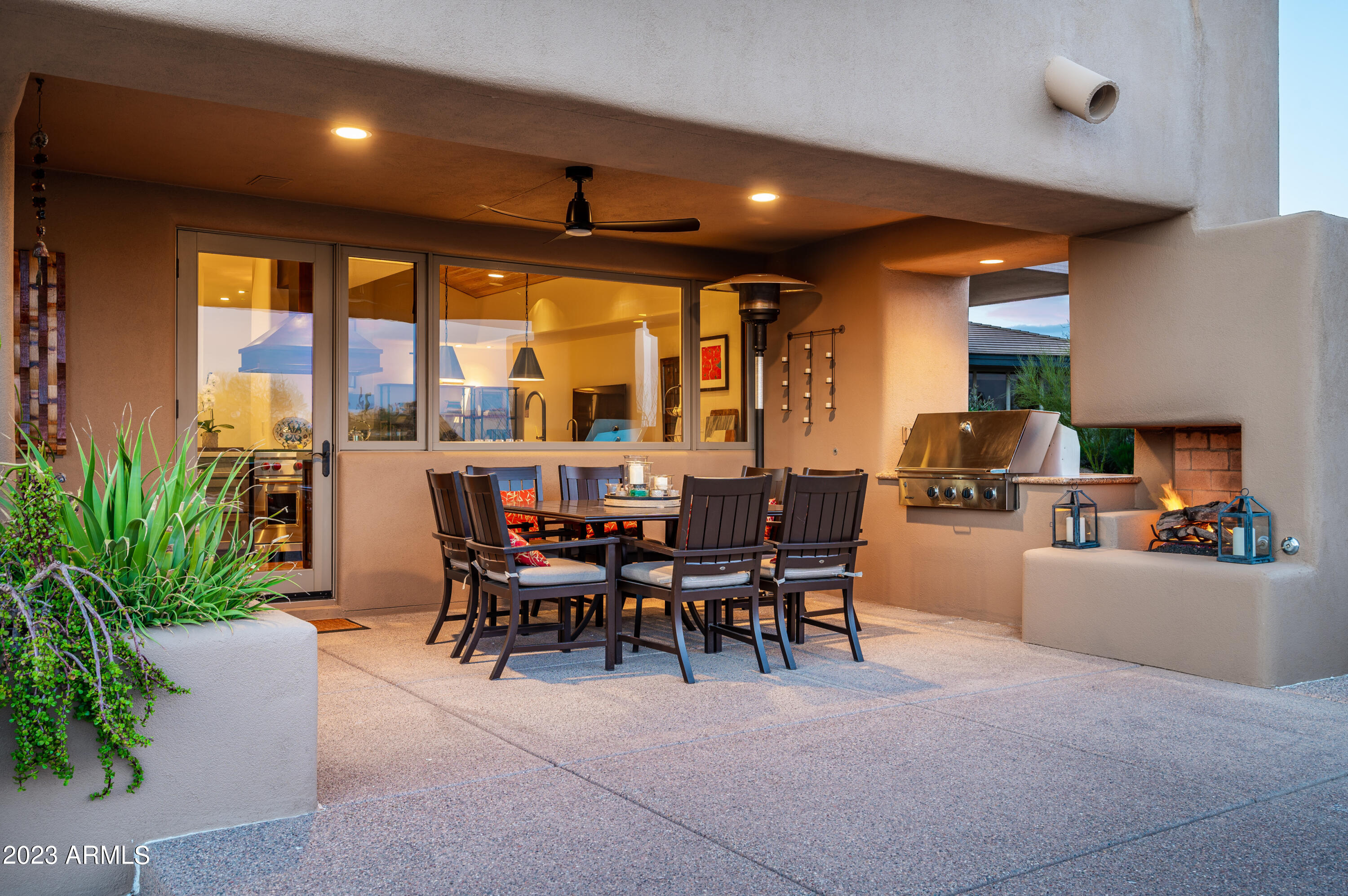 10641 E TAMARISK Way