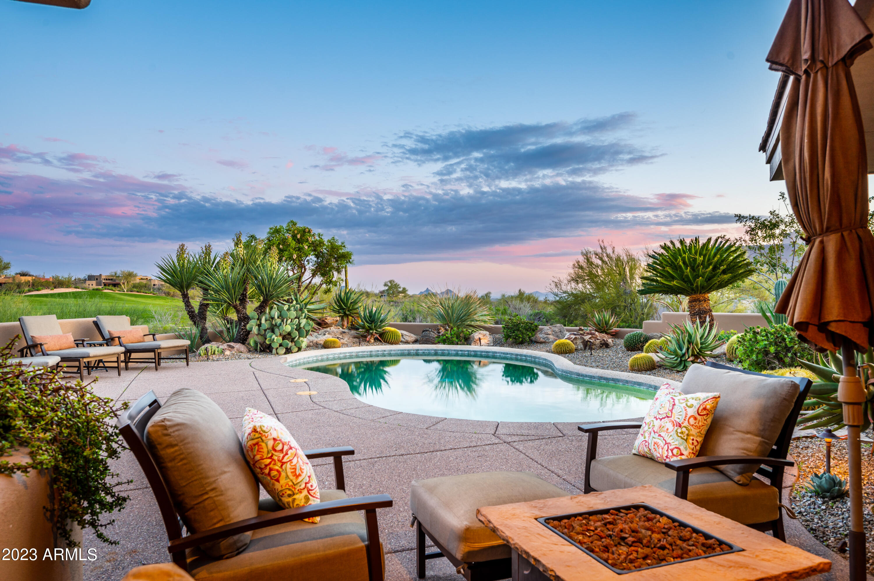 10641 E TAMARISK Way