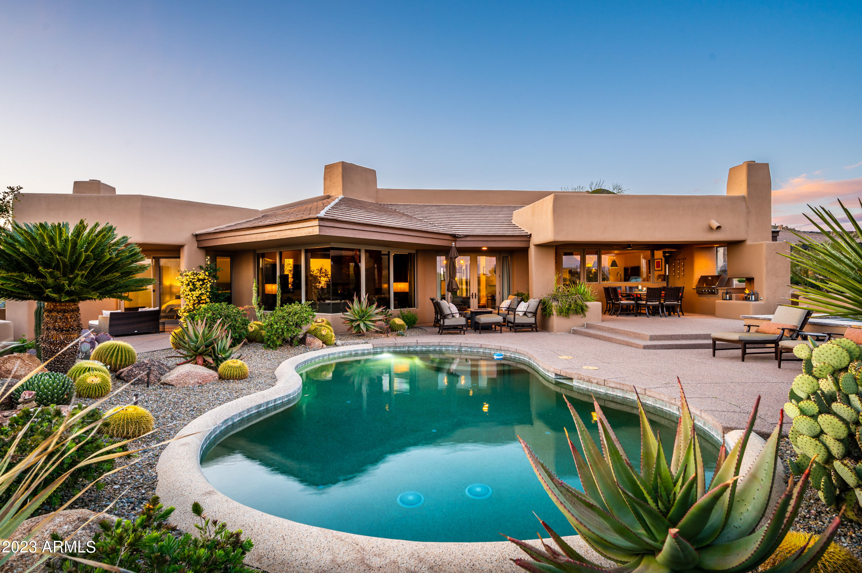 10641 E TAMARISK Way