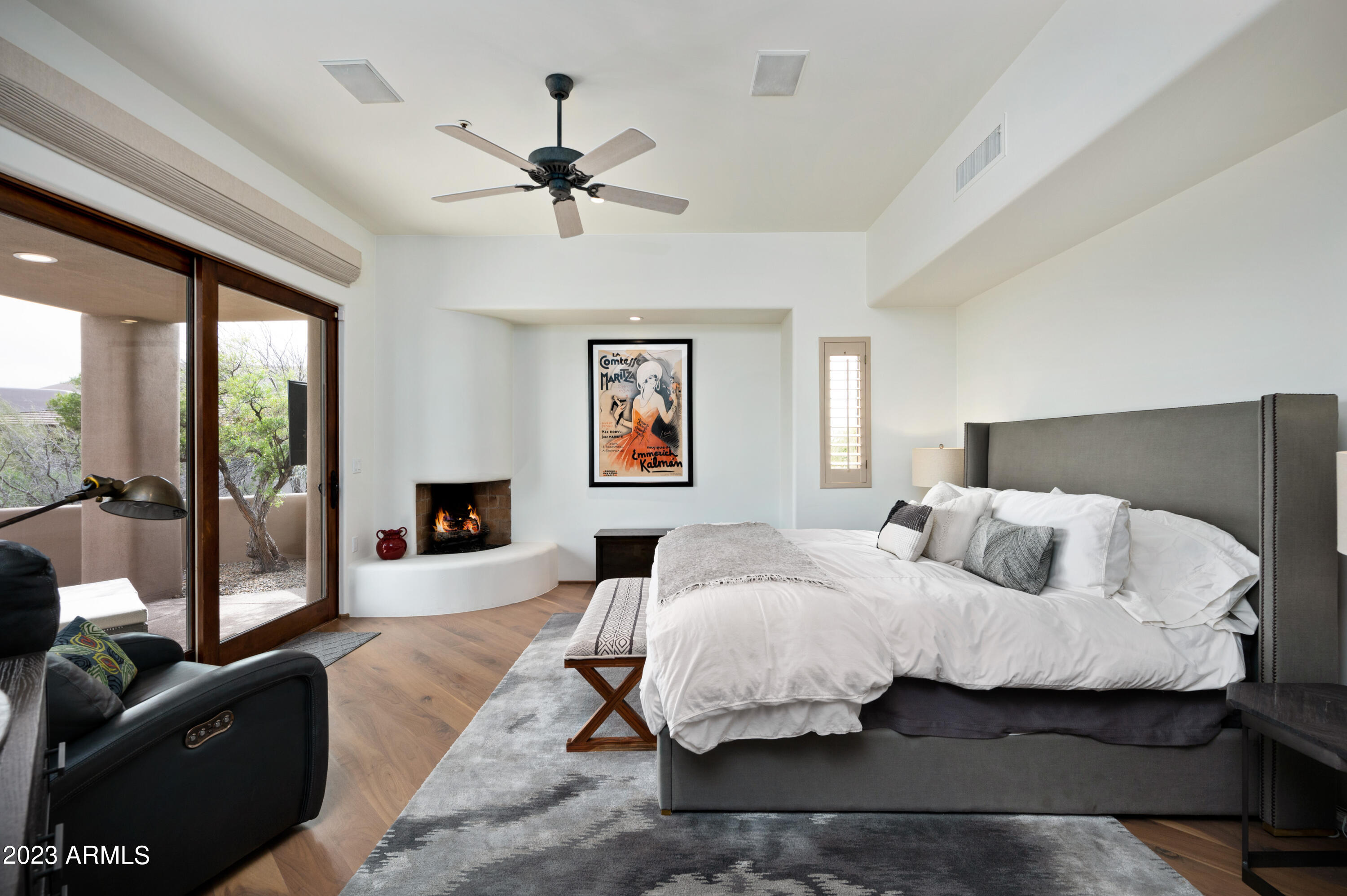 10641 E TAMARISK Way