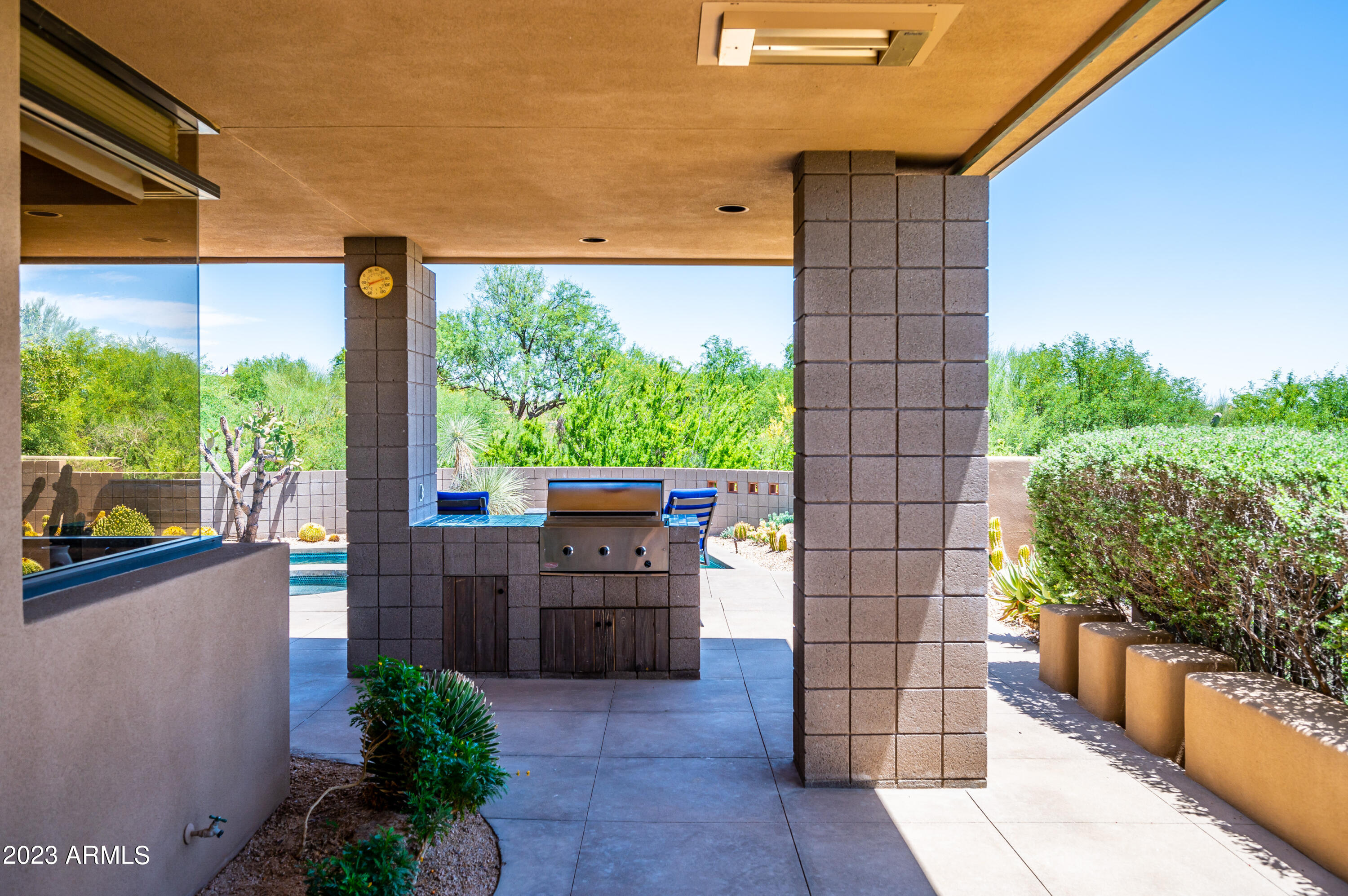 10651 E FERNWOOD Lane