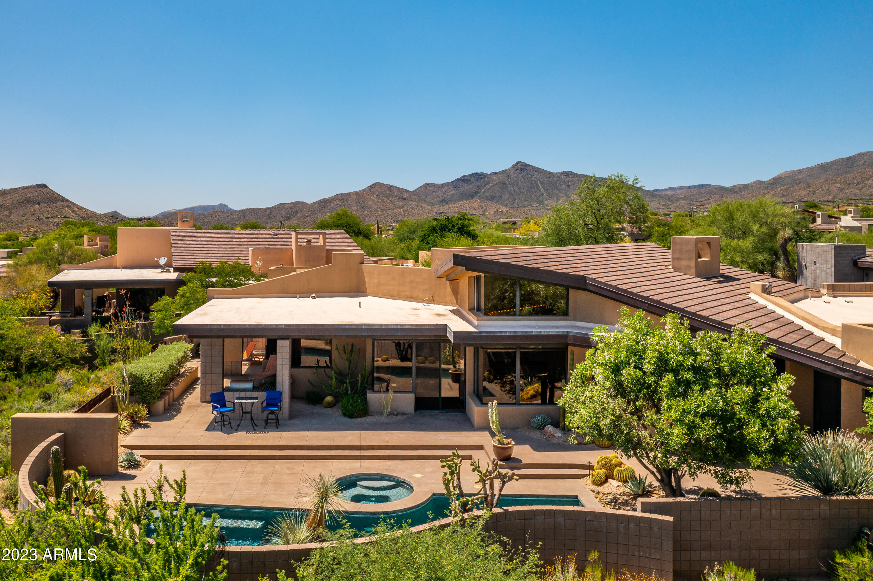 10651 E FERNWOOD Lane