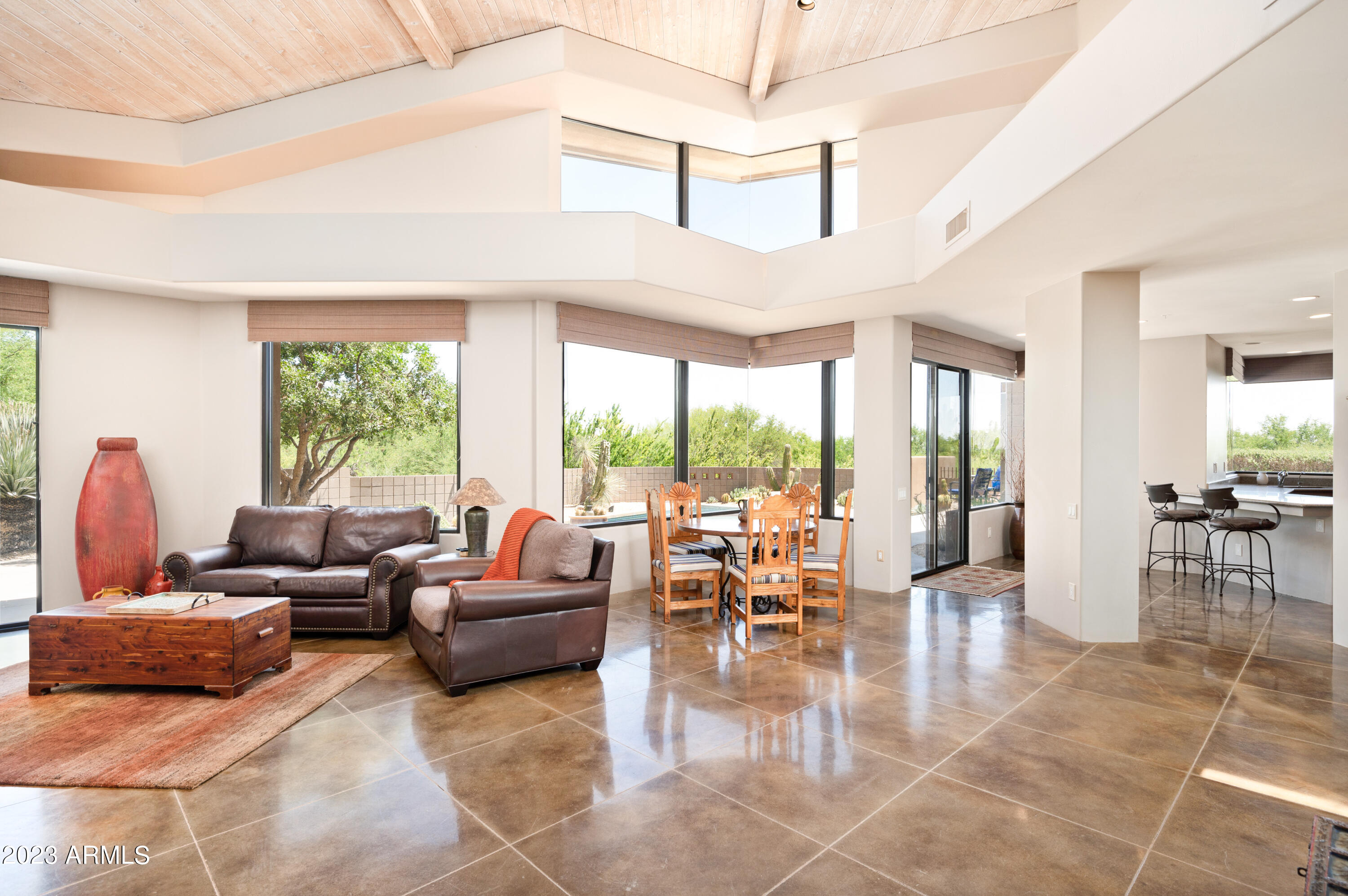 10651 E FERNWOOD Lane