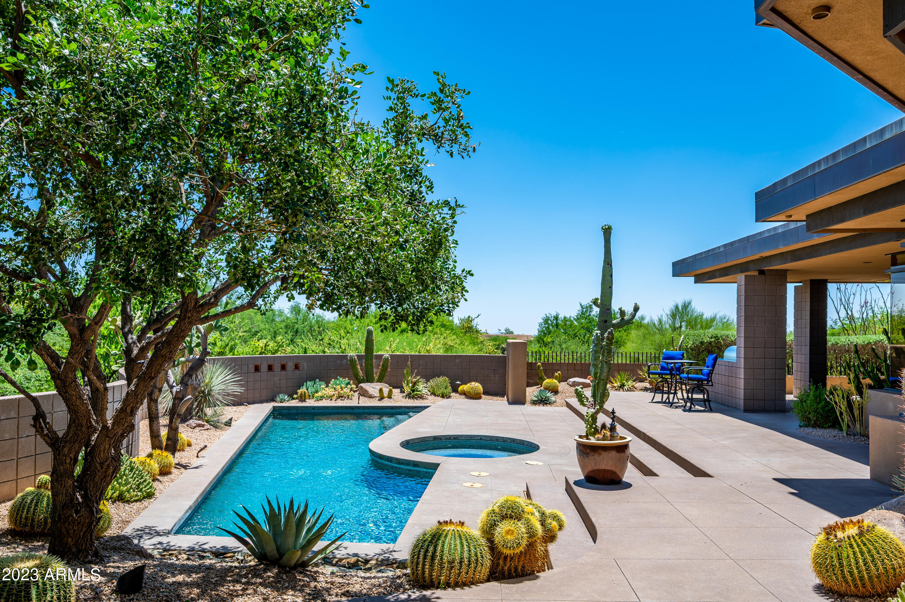 10651 E FERNWOOD Lane