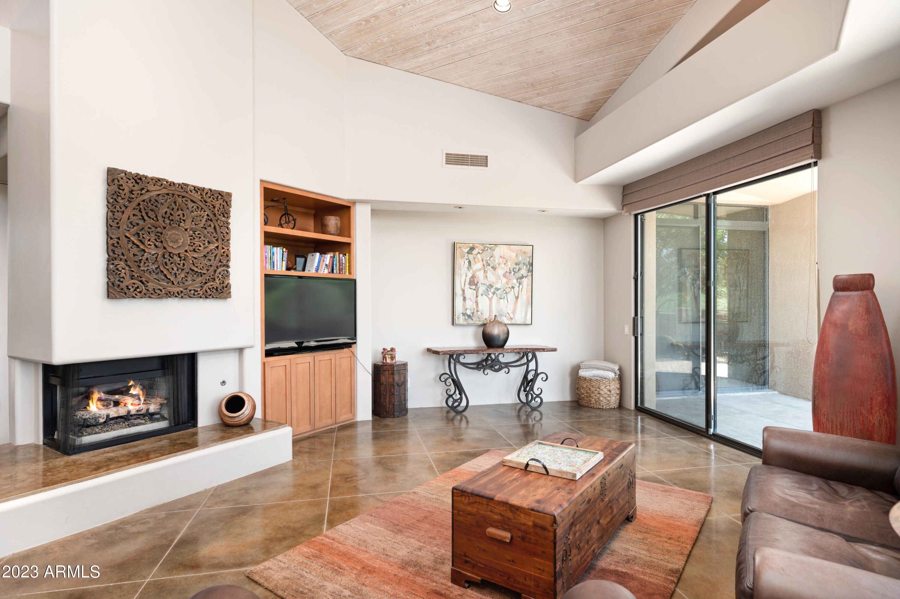 10651 E FERNWOOD Lane