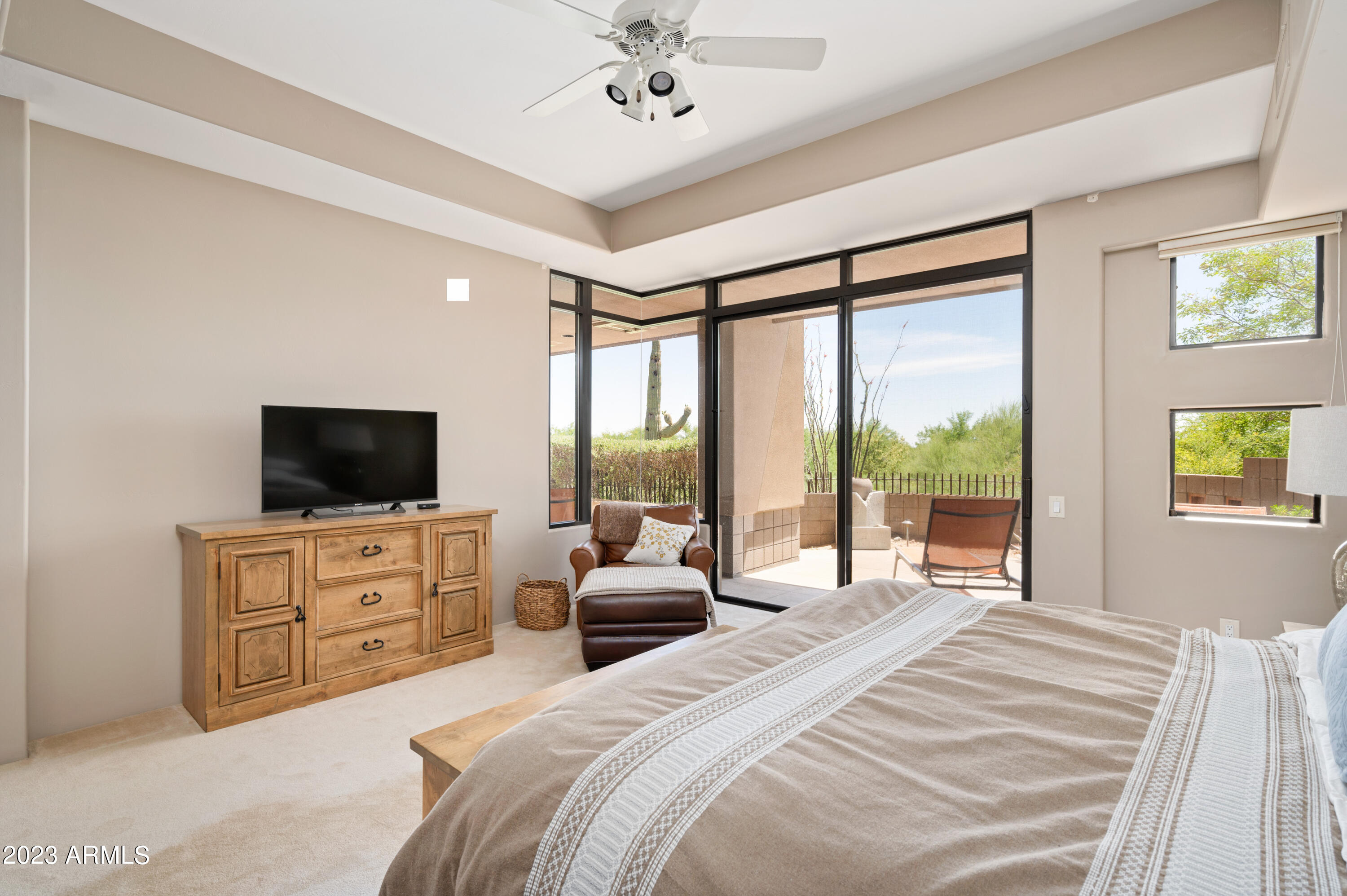 10651 E FERNWOOD Lane