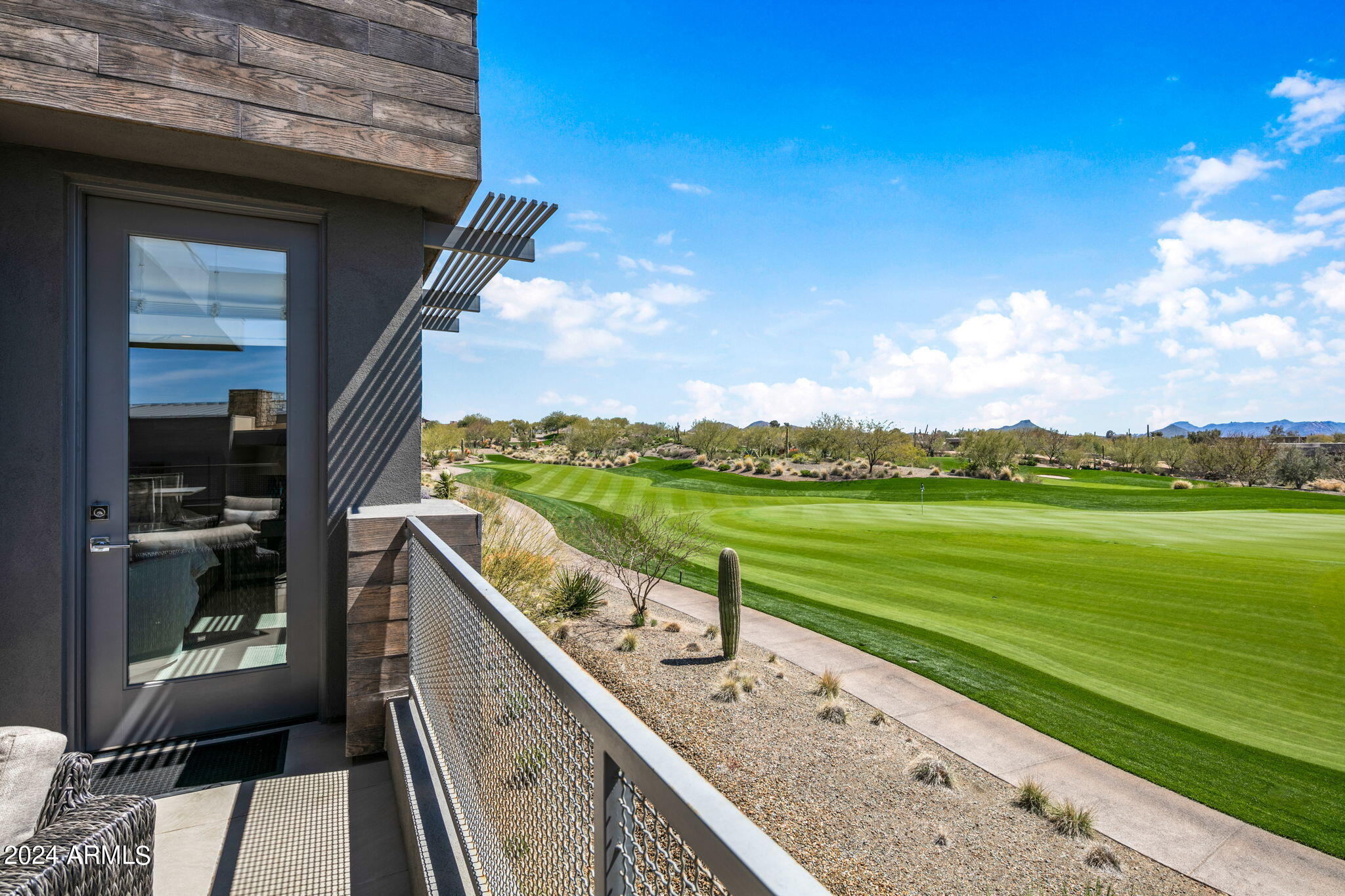 37200 N Cave Creek Road 2124