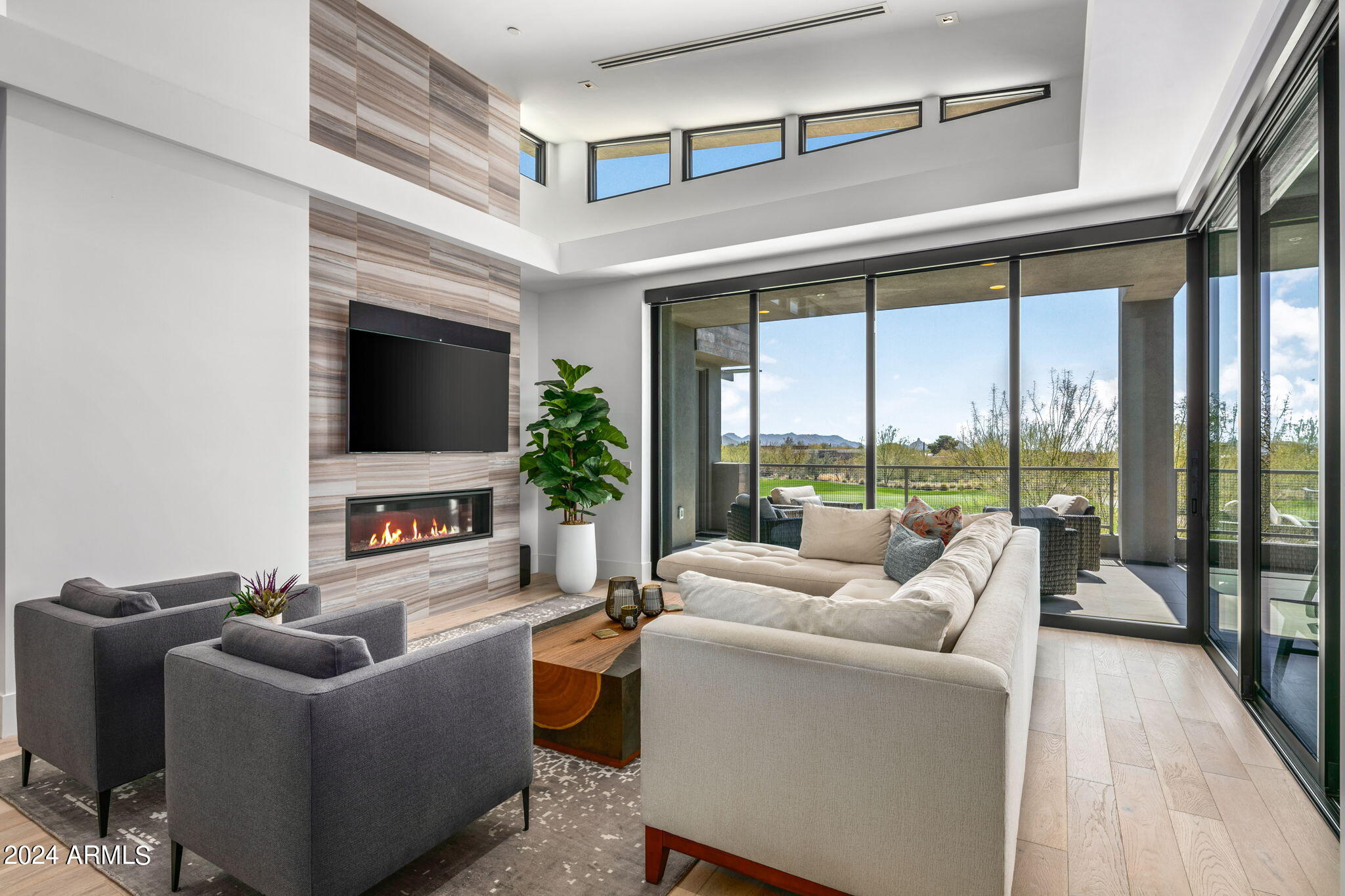 37200 N Cave Creek Road 2124
