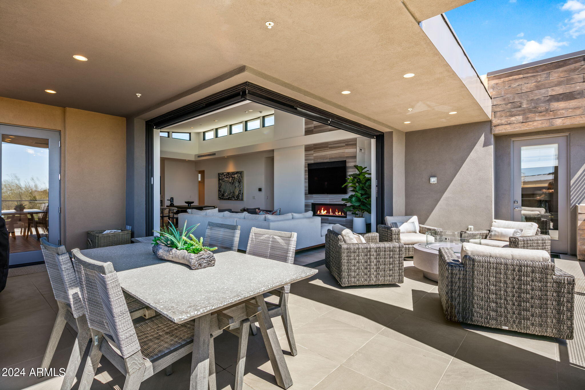 37200 N Cave Creek Road 2124