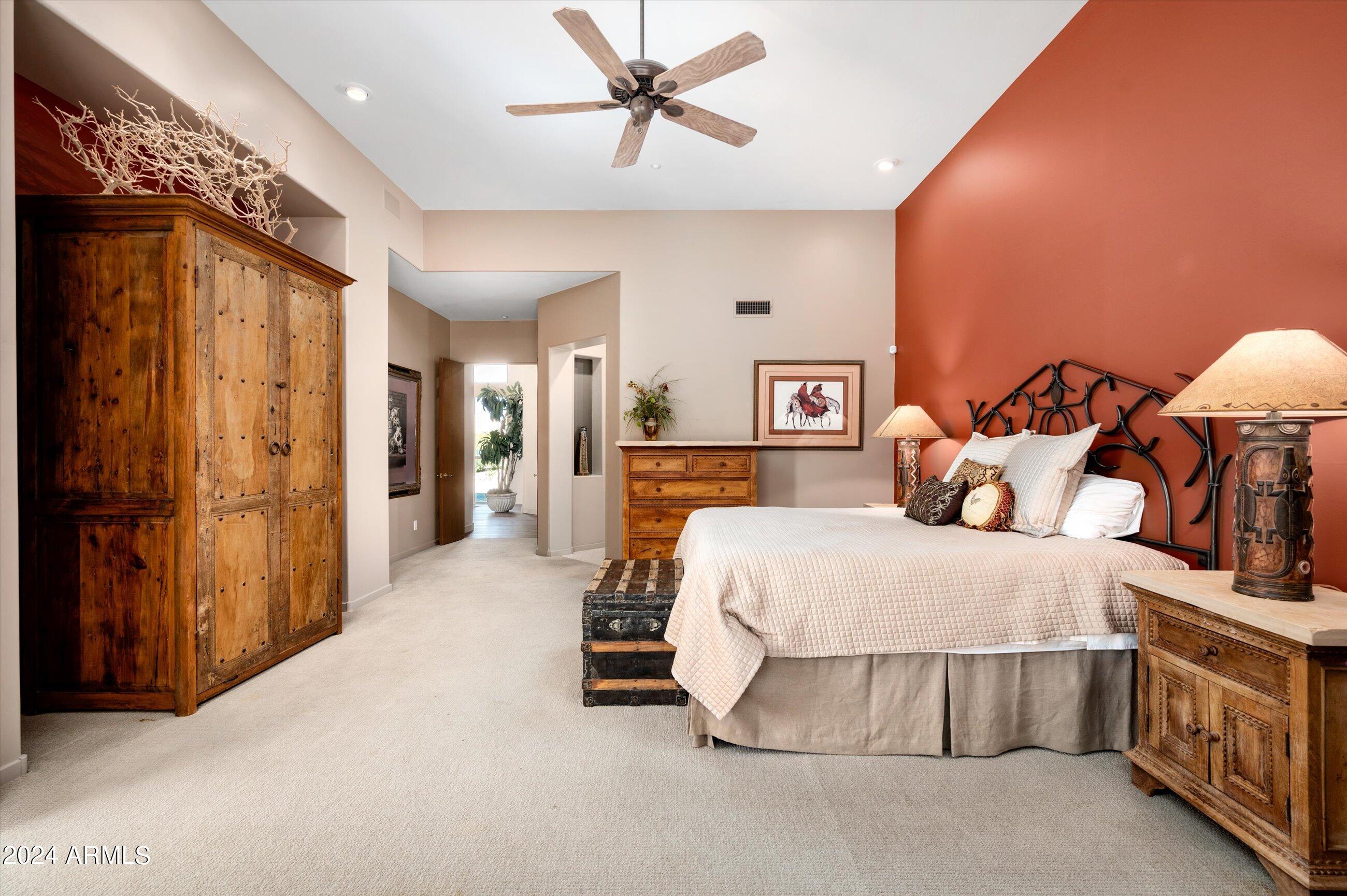 9671 E Monument Drive