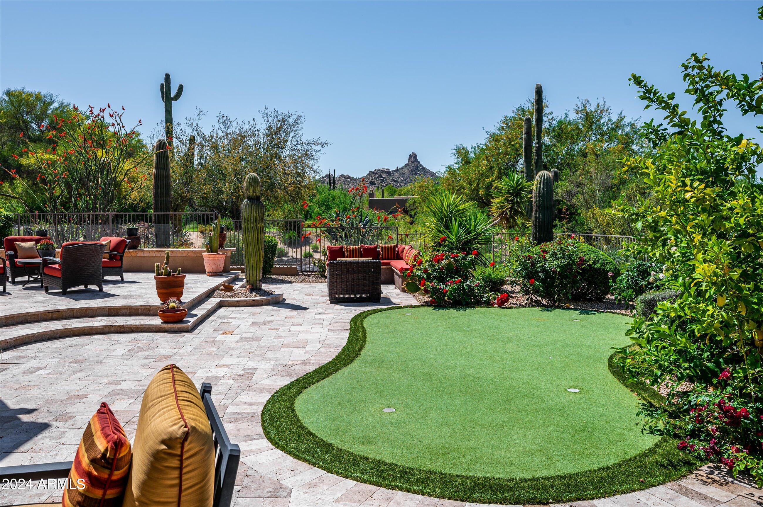 9671 E Monument Drive