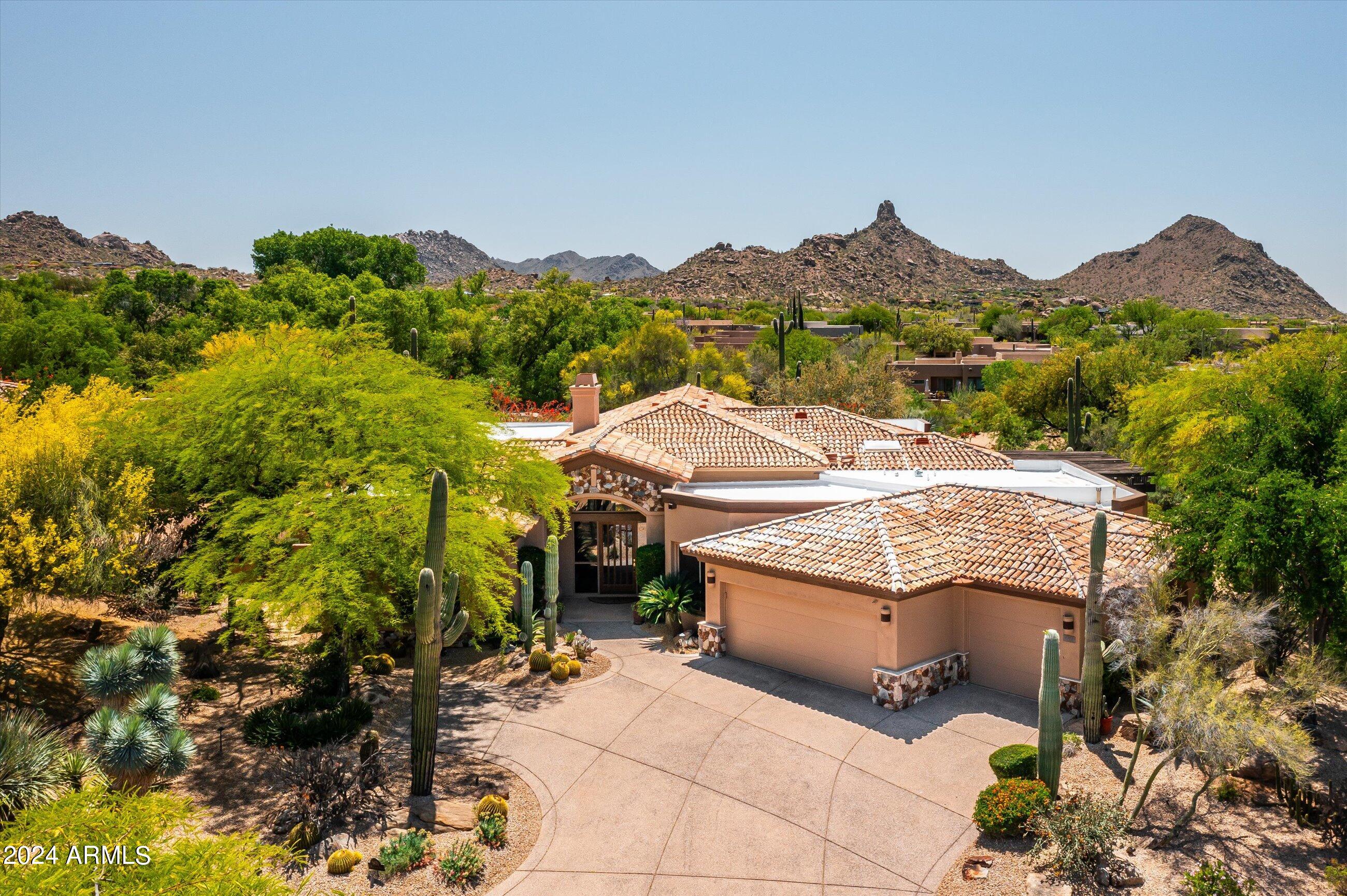 9671 E Monument Drive